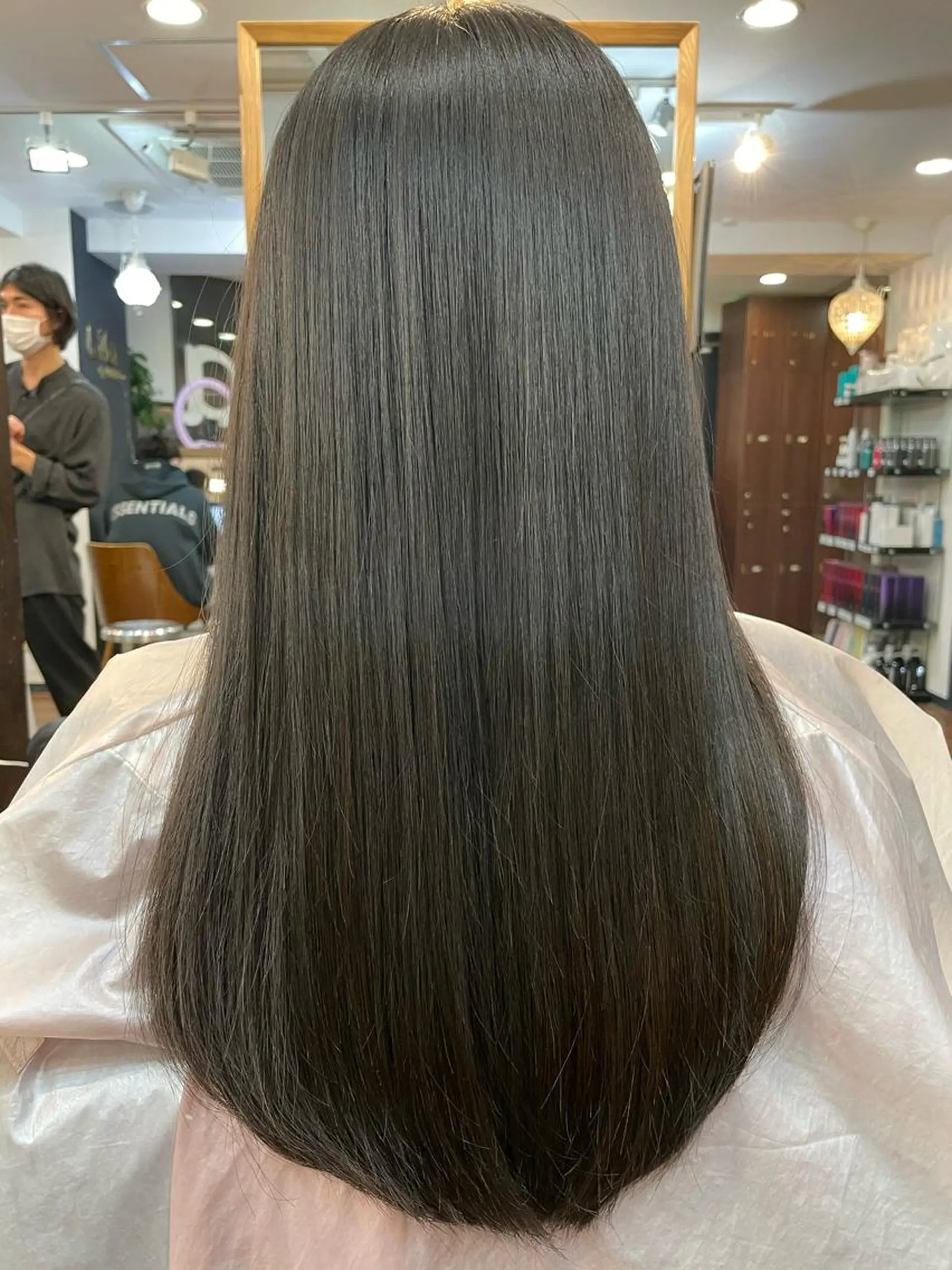 ロング 加藤 杏のヘアスタイル