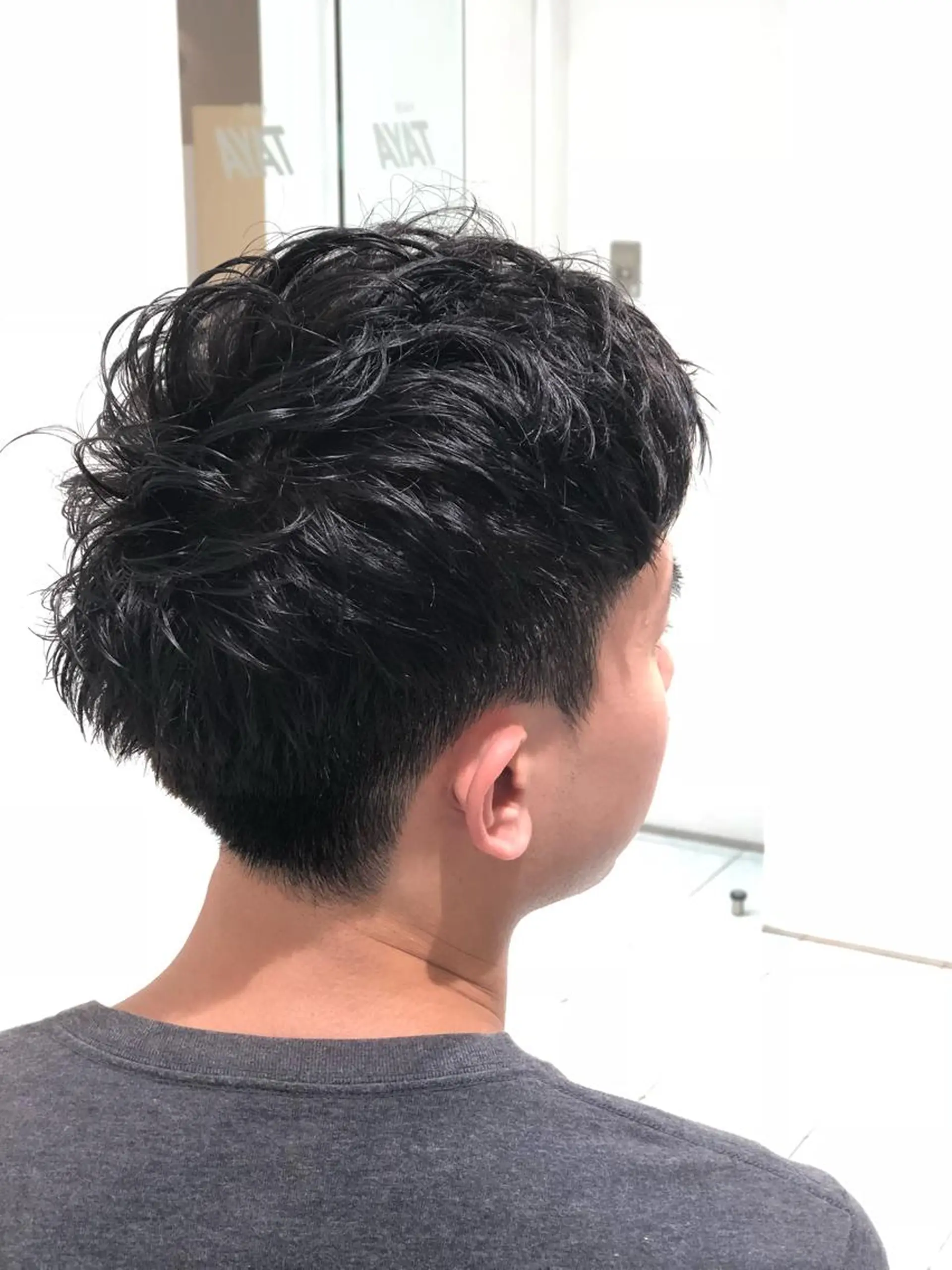 メンズ 髪質改善・縮毛矯正専門店 sisi所属・HACHI stylistのヘアスタイル