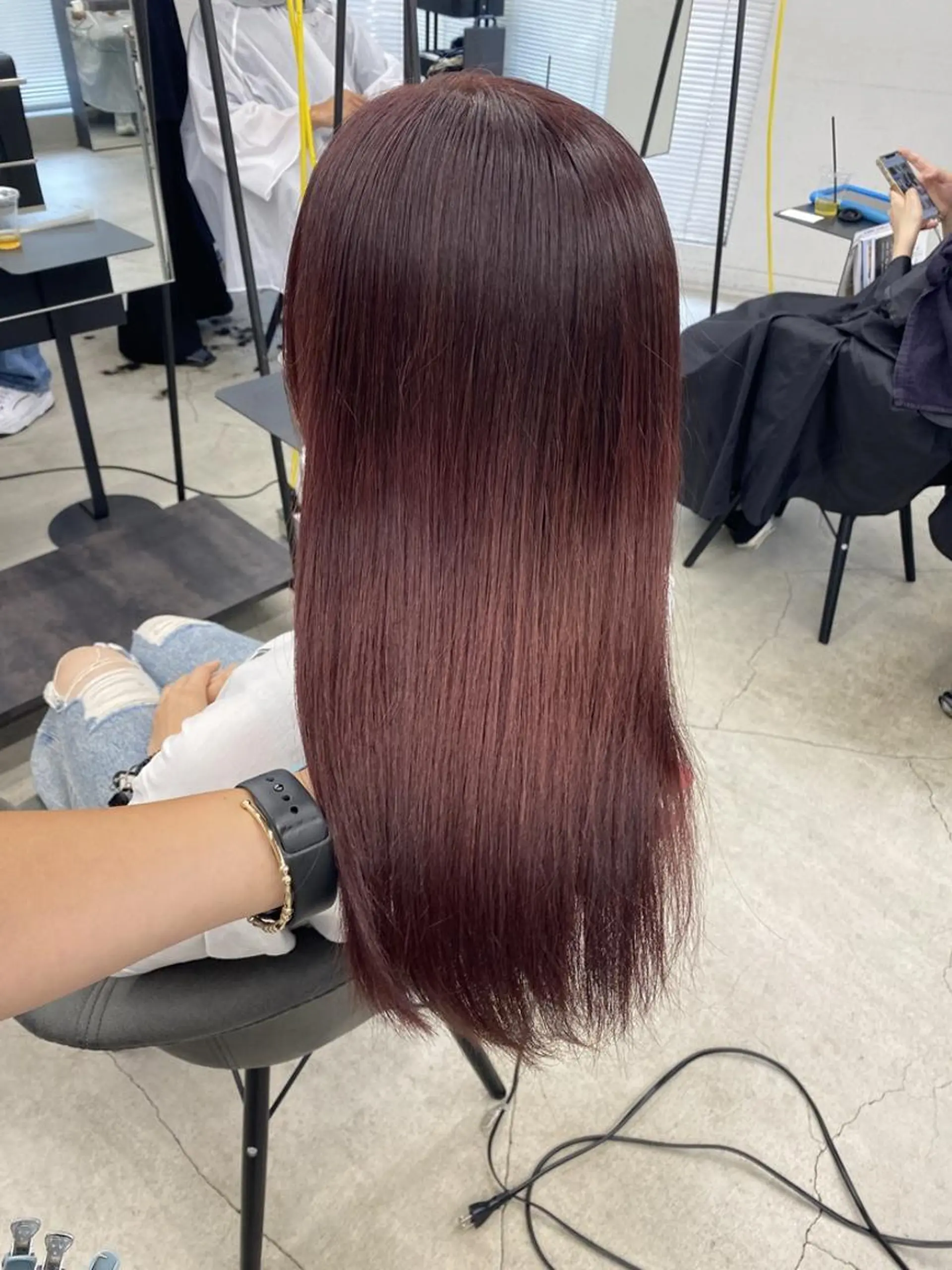 ロング カラー 透明感艶カラー🩶 韓国レイヤー🩶結華のヘアスタイル
