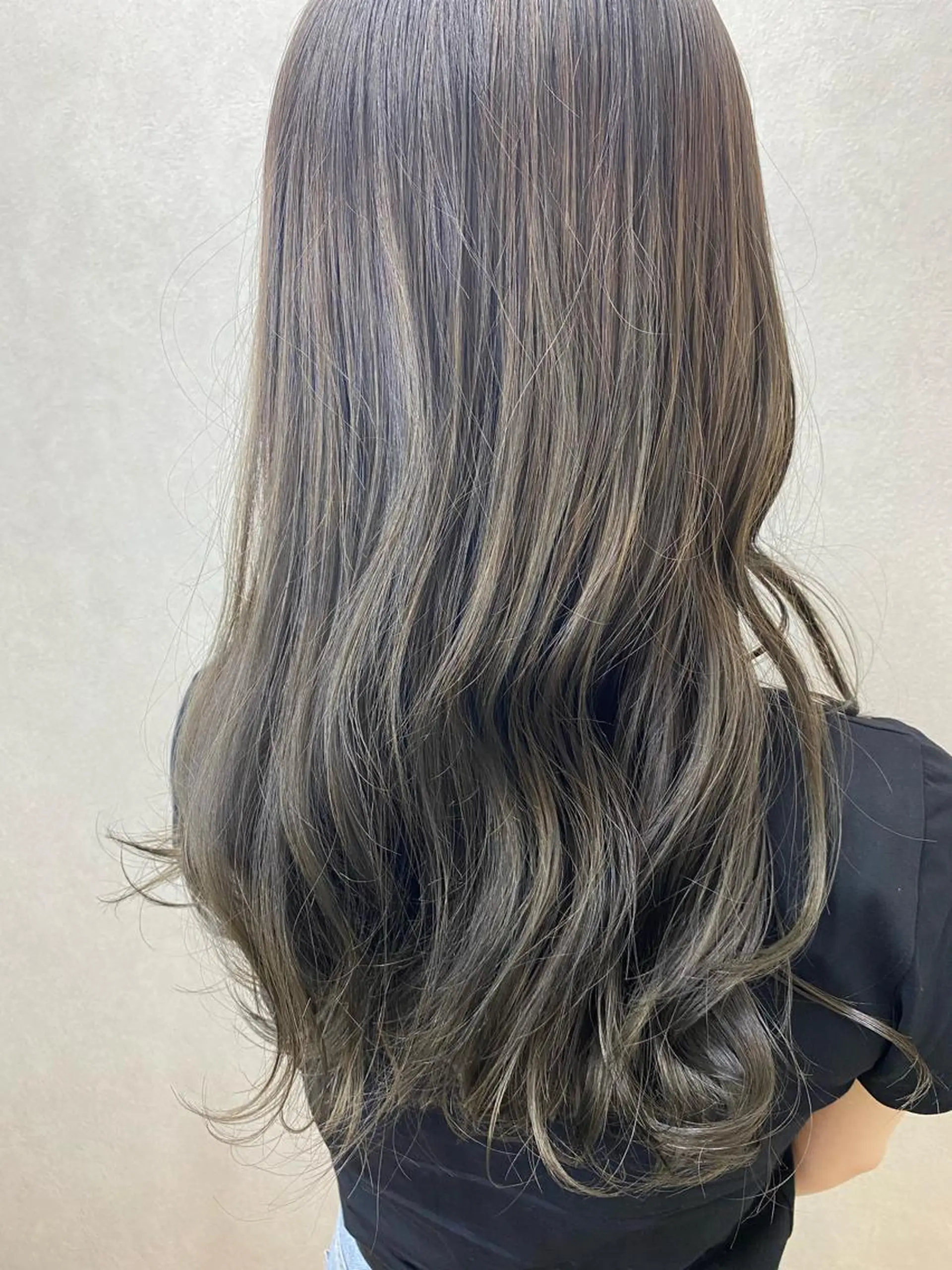 ロング カラー ヘアアレンジ カット ヘアカラー トリートメント 日高伸太朗 [tocca船橋]のヘアスタイル