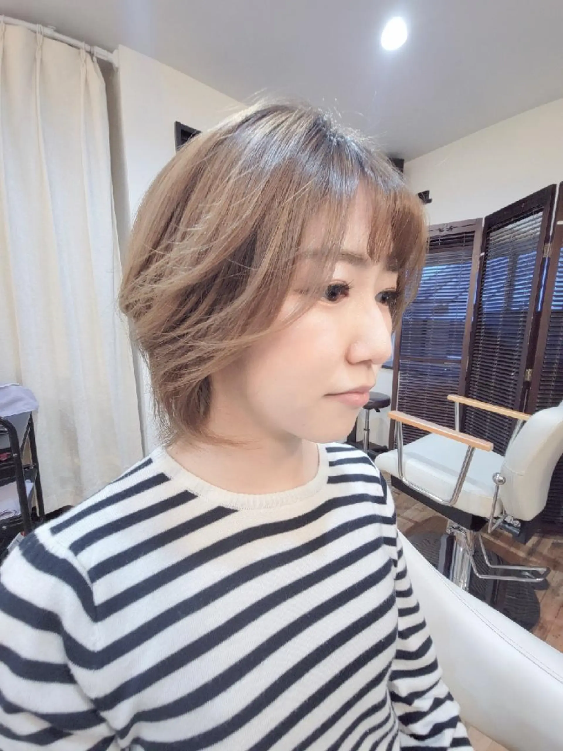 ミディアム 縮毛矯正 Soleil 弘前店所属・板垣 美幸のヘアスタイル