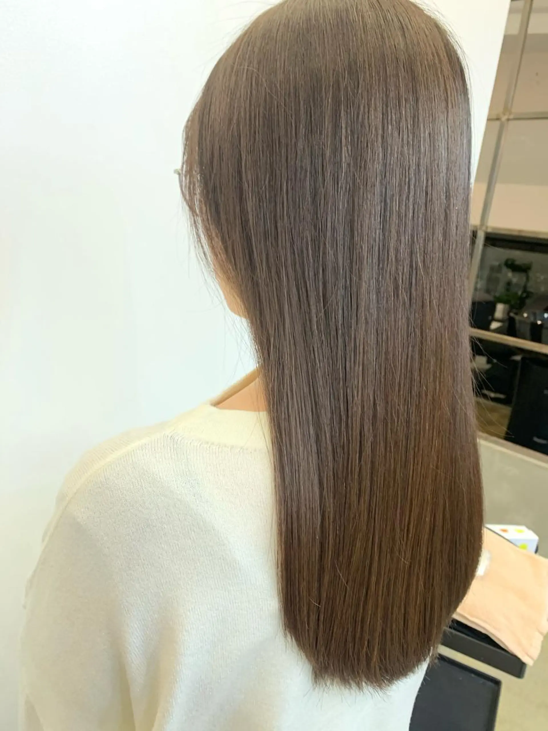 セミロング カラー セミロングパーマ ブリーチ トリートメント 個室サロン Fbeauty×Spica所属・トップ スタイリストのヘアスタイル