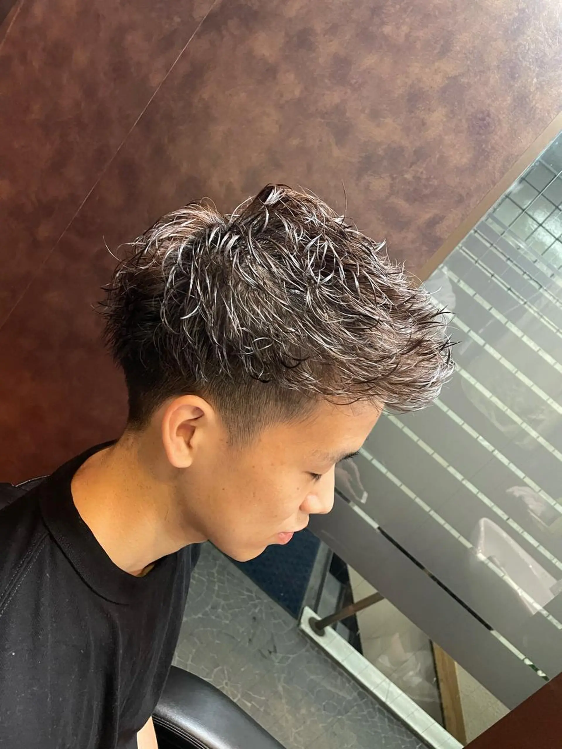 ショート パーマ ヒロ銀座本店所属・中越 仁一郎のヘアスタイル