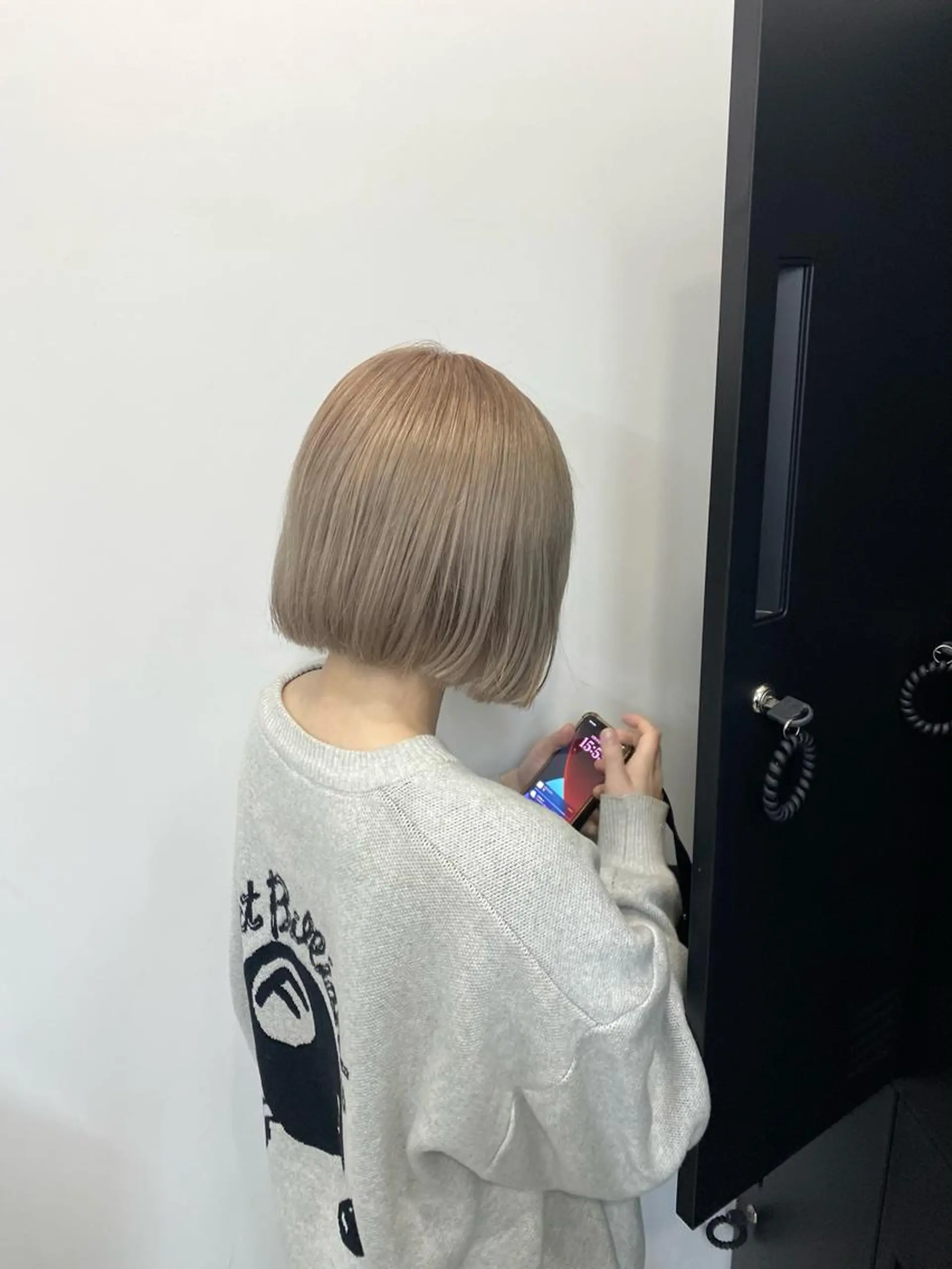 ショート カラー ブリーチ デザインカラー ハイトーンカラー 似合わせカット ウルフカット ヘアカラー トリートメント sunc所属・レイヤーカット ワンホンヘアそうたのヘアスタイル