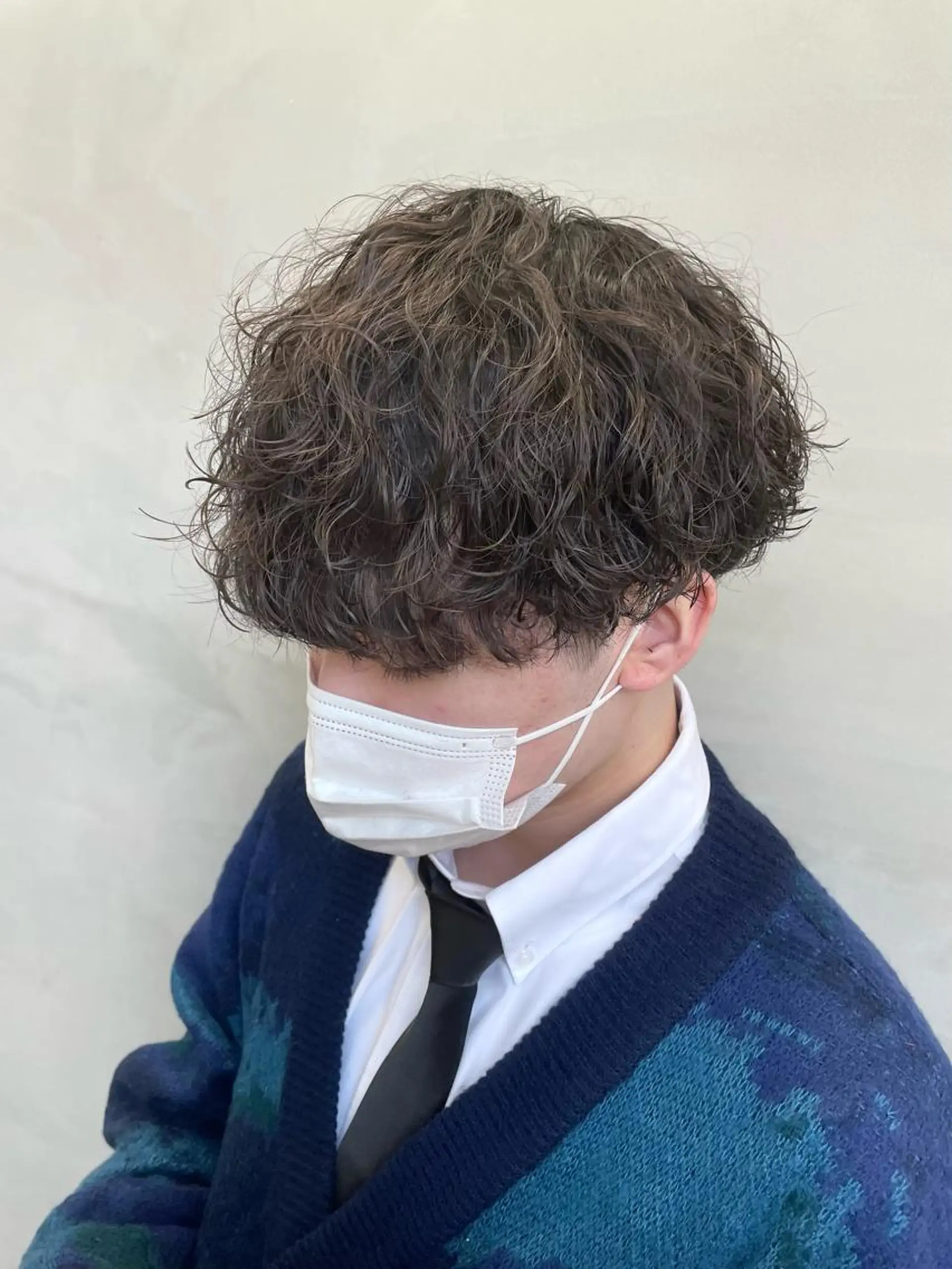 ミディアム パーマ メンズ 🔥縦落ちツイスパ 🔥鈴木健紀のヘアスタイル