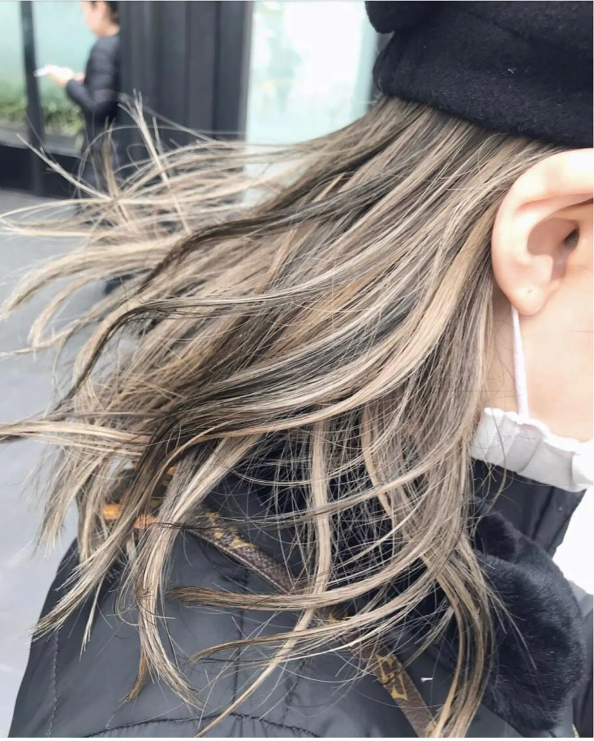 ミディアム カラー ヘアカラー トリートメント TRUCK トラックのヘアスタイル