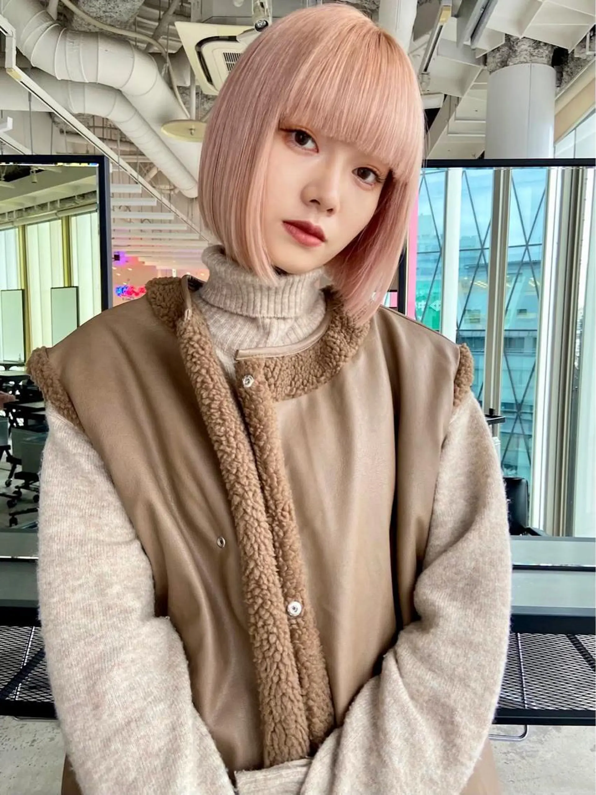 ショート カラー ピンクカラー ヘアカラー トリートメント レイヤー×グレージュ /ピンク🩷mioのヘアスタイル