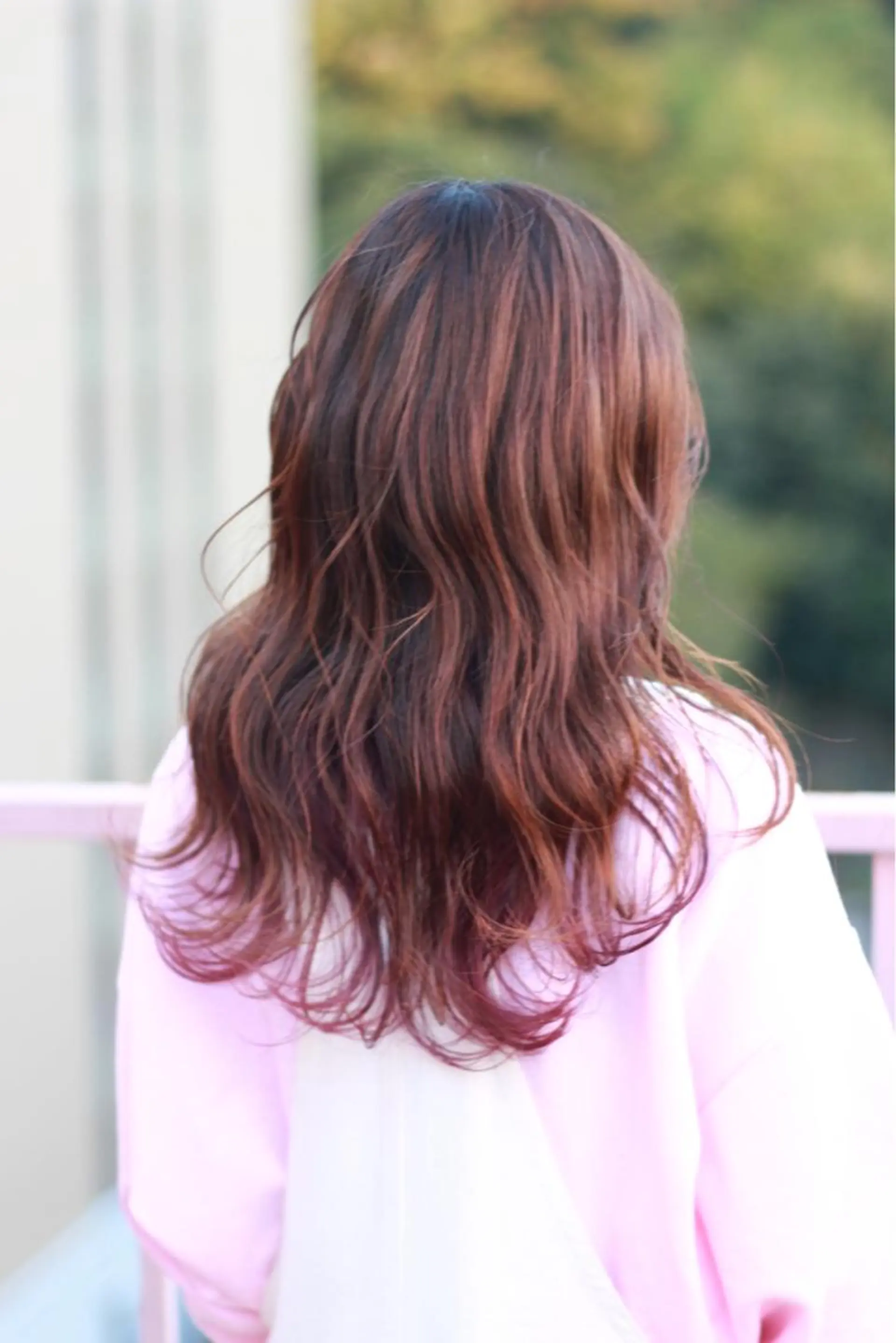 セミロング カラー インナーカラー ピンクカラー バイオレットカラー ヘアカラー Viage （ビアージュ）のヘアスタイル