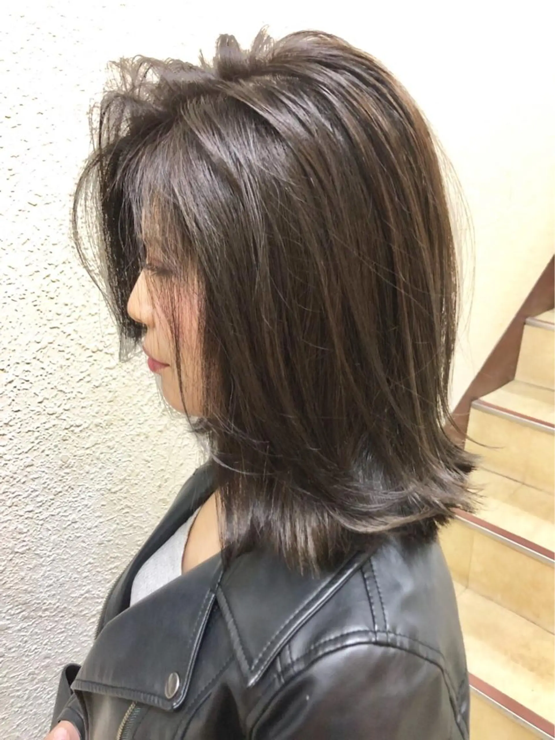 ミディアム カラー バレイヤージュ グレージュ モーヴグレージュ レイヤーカット ヘアカラー 💈平島 拓也💈のヘアスタイル