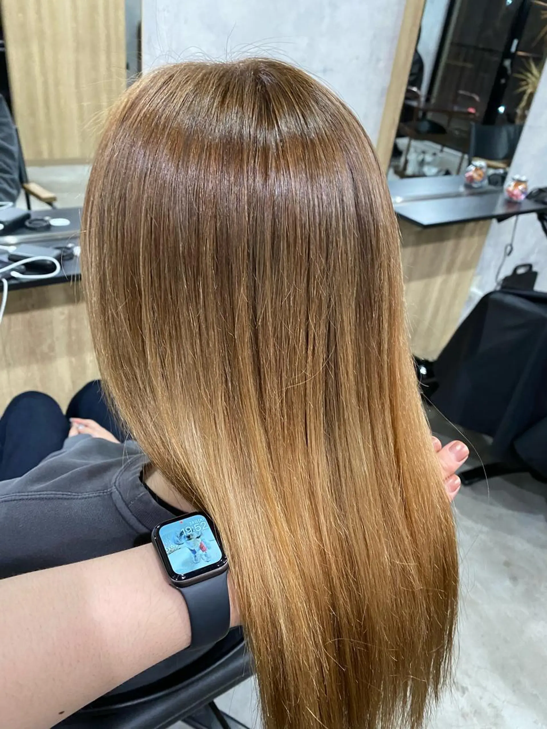 ミディアム カラー Liberte  渋谷所属・🫧マンツーマン🫧 手塚奨のヘアスタイル