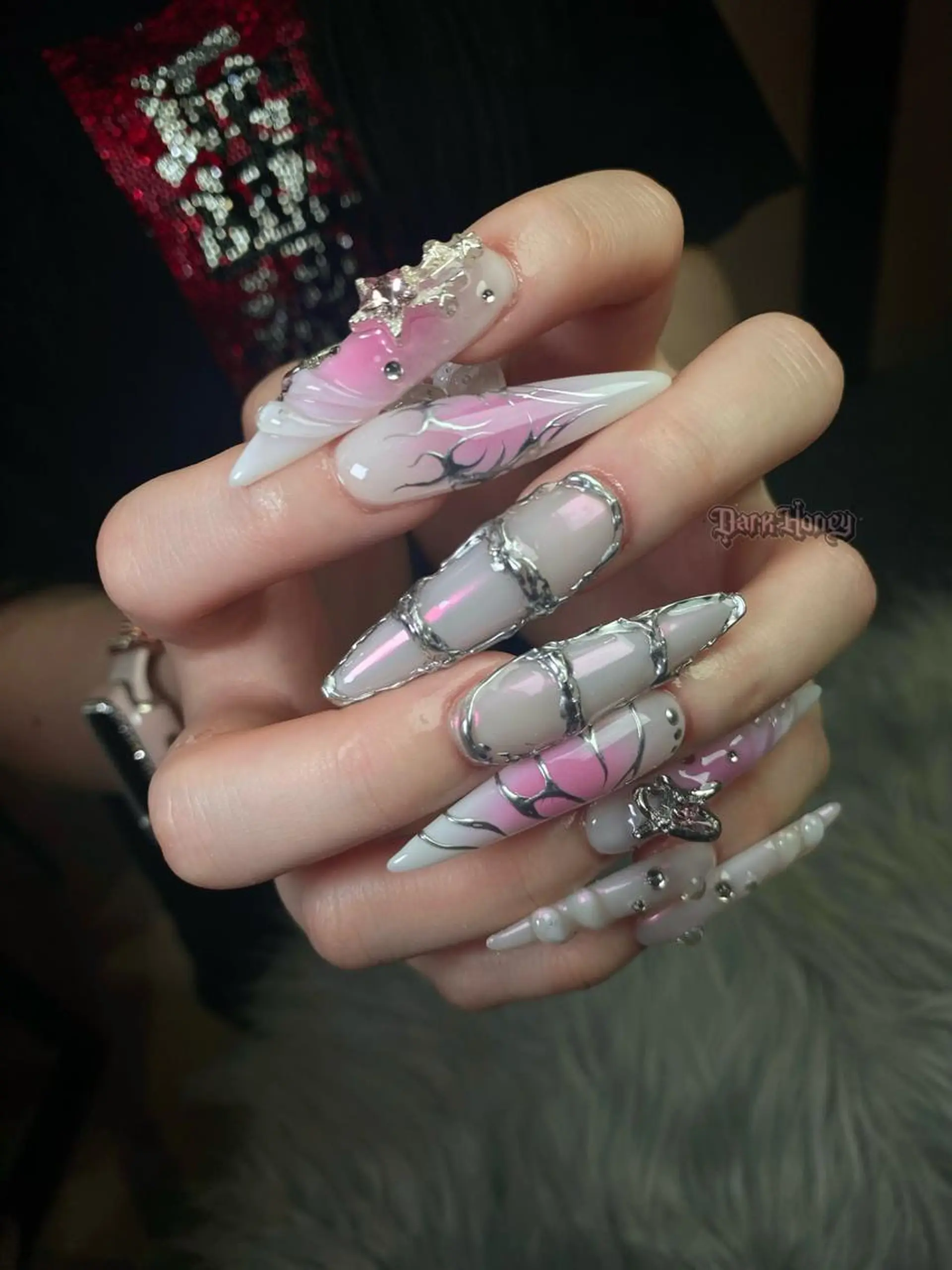 ネイル ハンドネイル Dark Honey karinのネイルデザイン