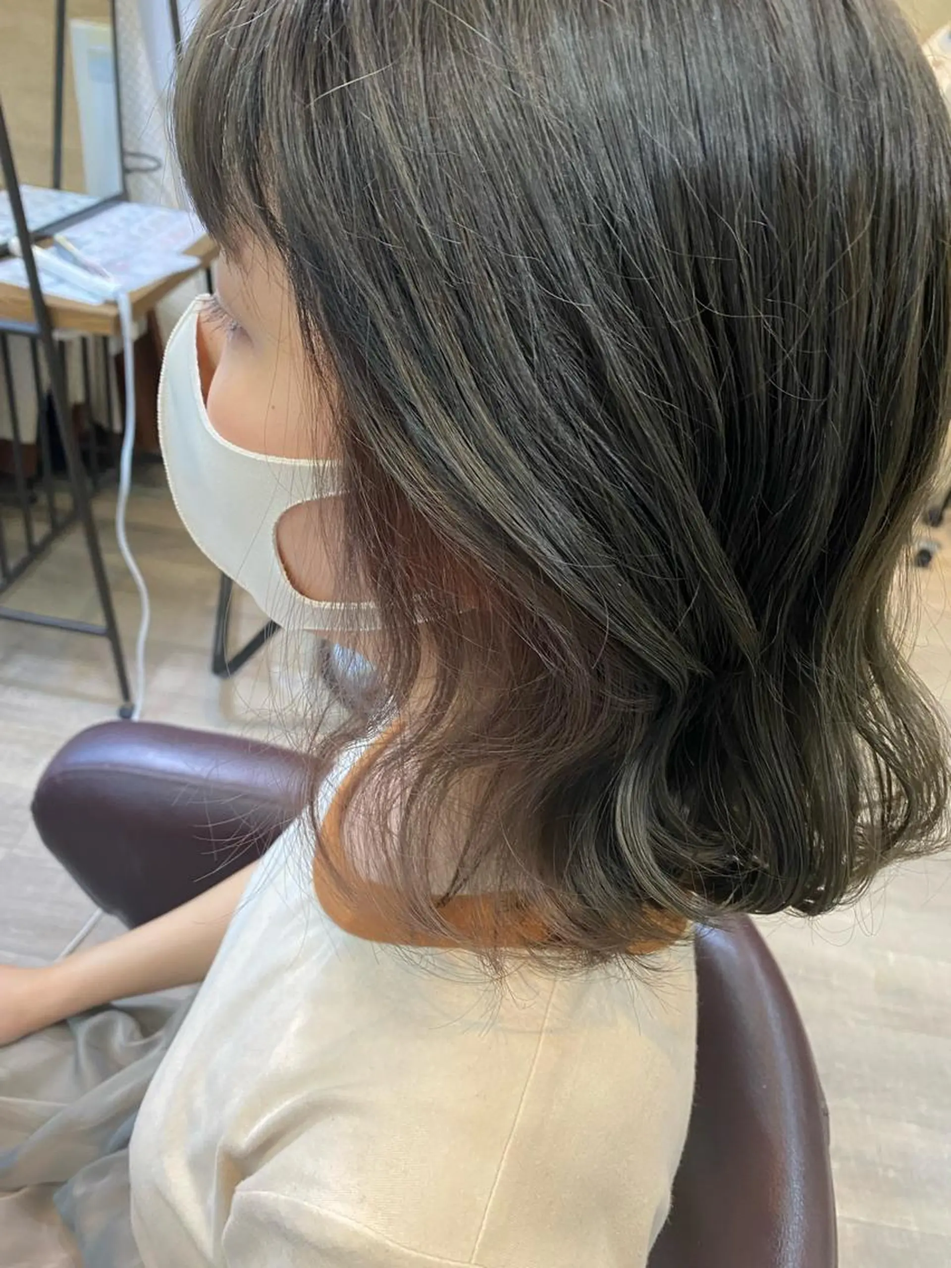 ミディアム ヘアカラー ELEN 新百合ヶ丘のヘアスタイル