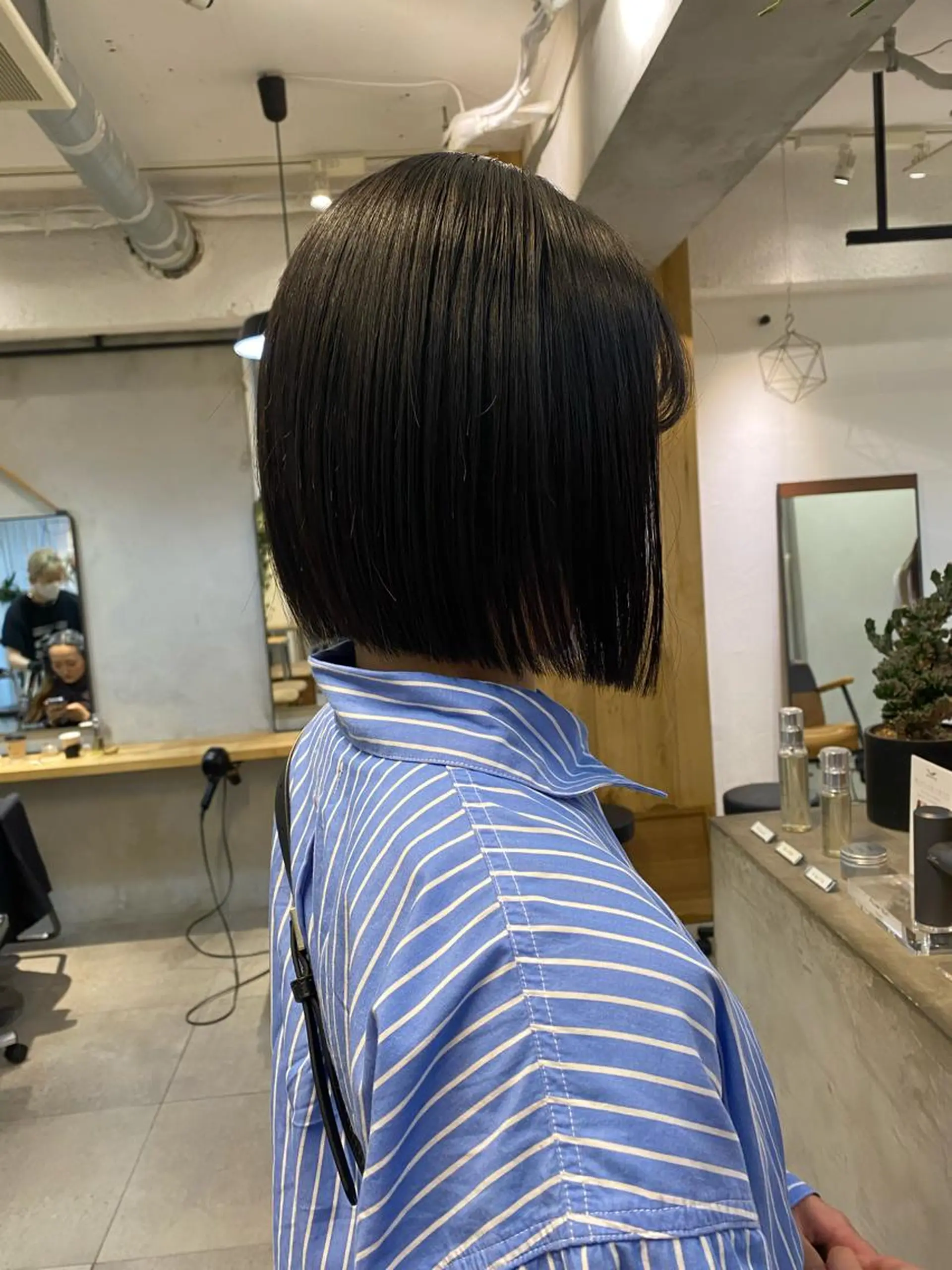 ショート カラー ボブ 縮毛矯正 Lomalia 🤍🫧/makoのヘアスタイル