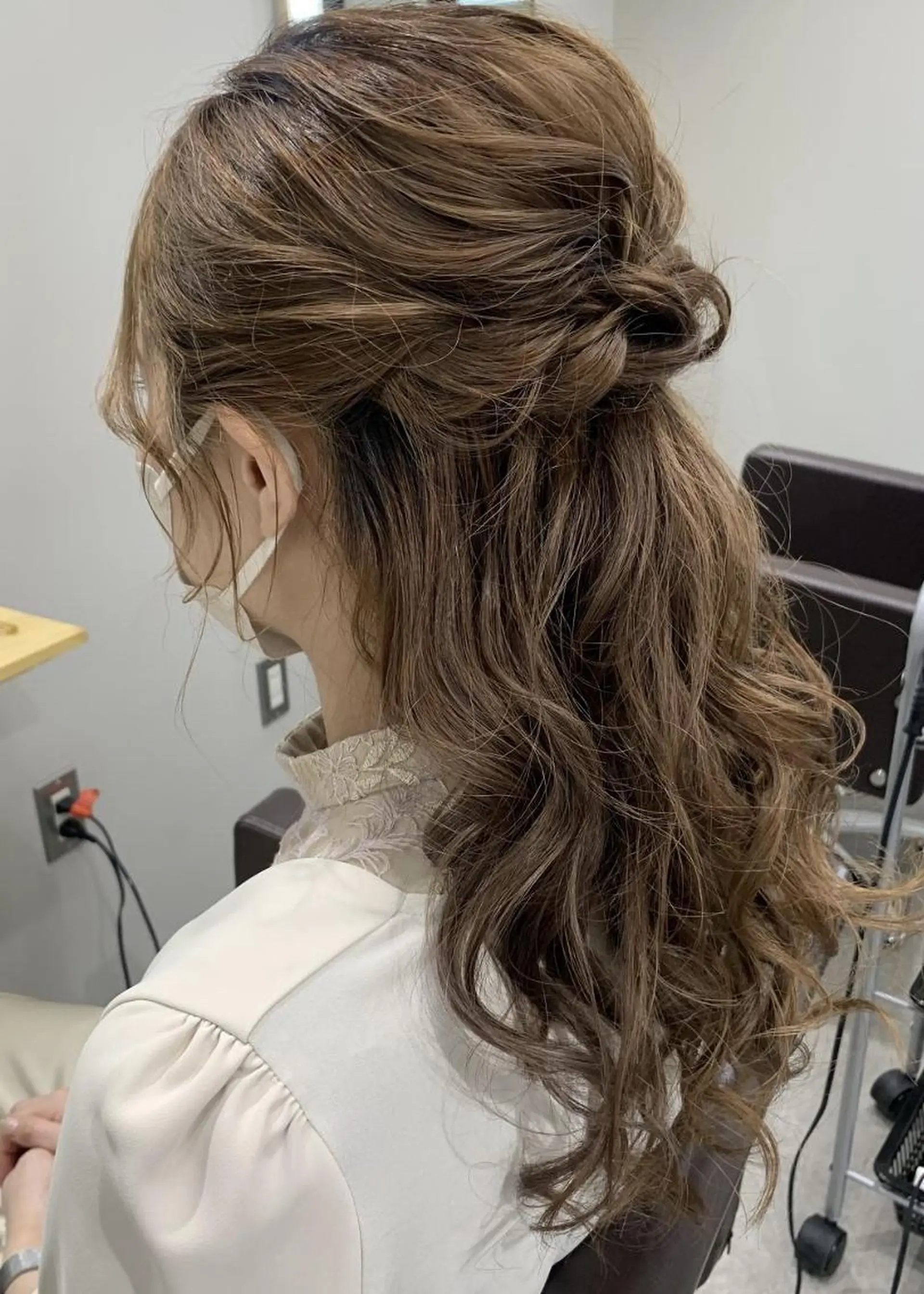 セミロング ヘアアレンジ 🫧【公式】 Lig.横浜🫧のヘアスタイル