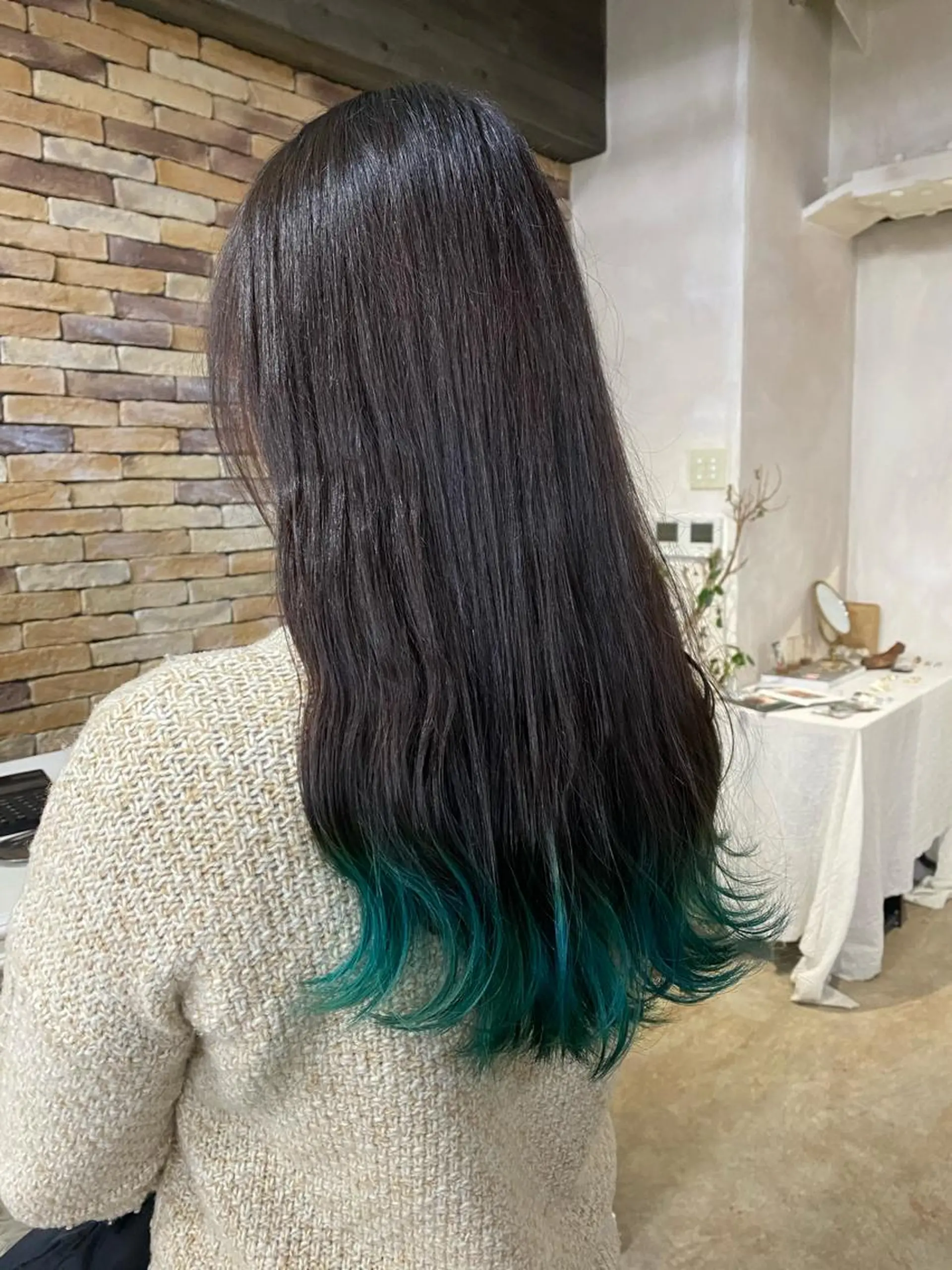 ロング カラー ブリーチ グラデーションカラー ヘアカラー ALLY（アリー）所属・ミニモお気に入り数 No.1宍戸雄弥のヘアスタイル