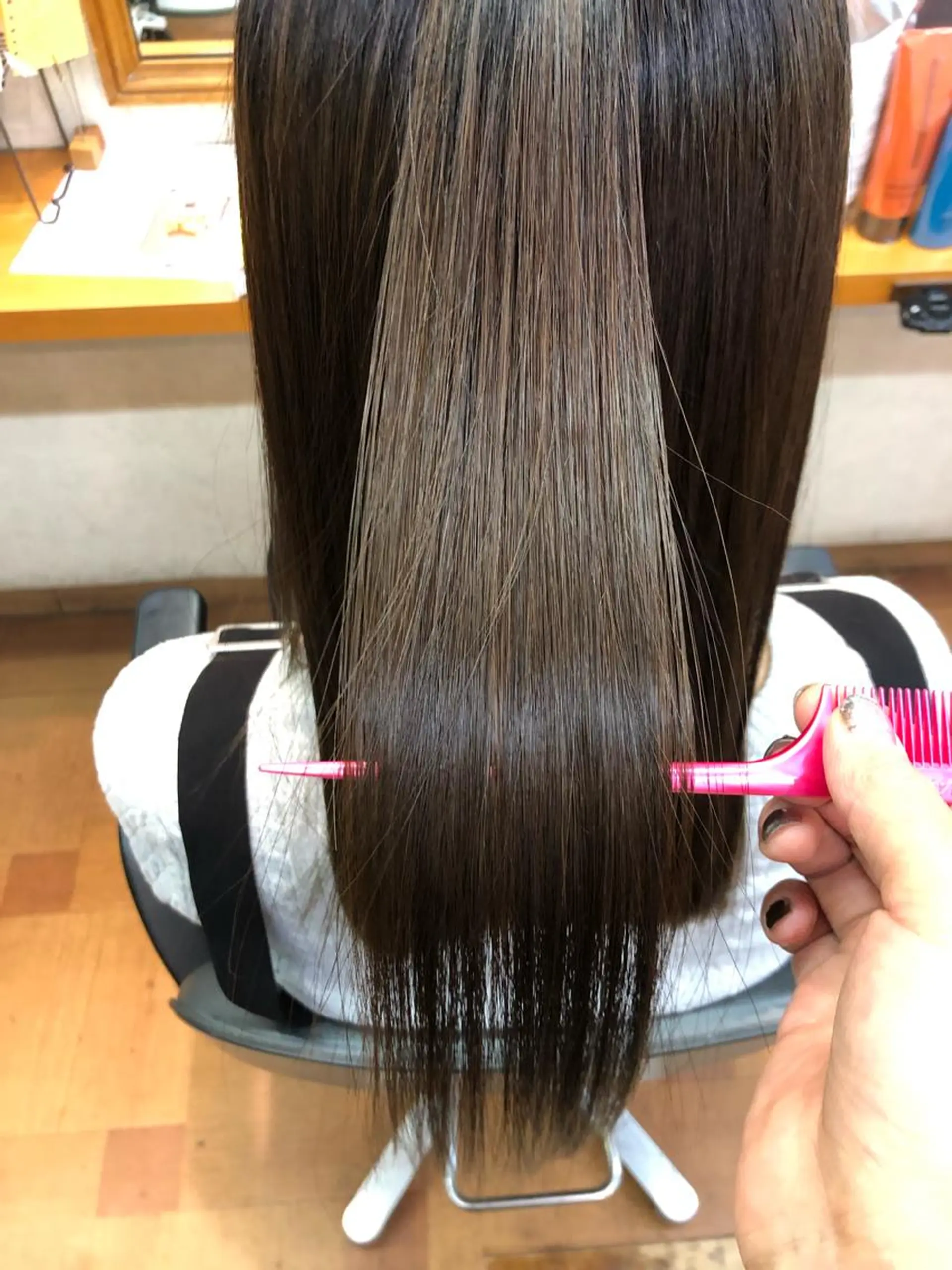 ロング YAP！HAIR所属・YAP！HAIR トコツメアヤノのヘアスタイル