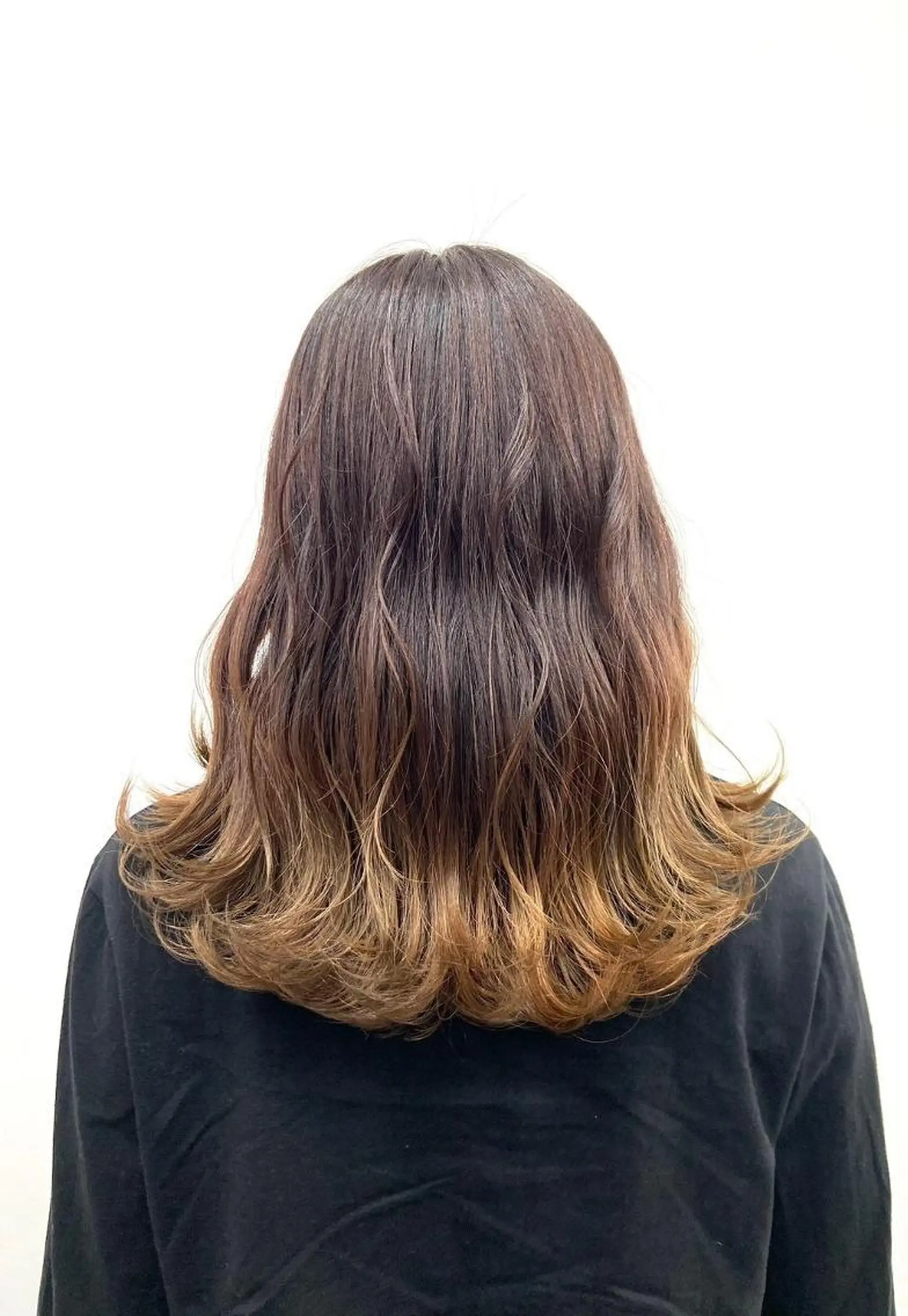 カラー アディクシーカラー アッシュ ブルーカラー ダークアッシュ グレージュ 【公式】amble luxe 中野のヘアスタイル