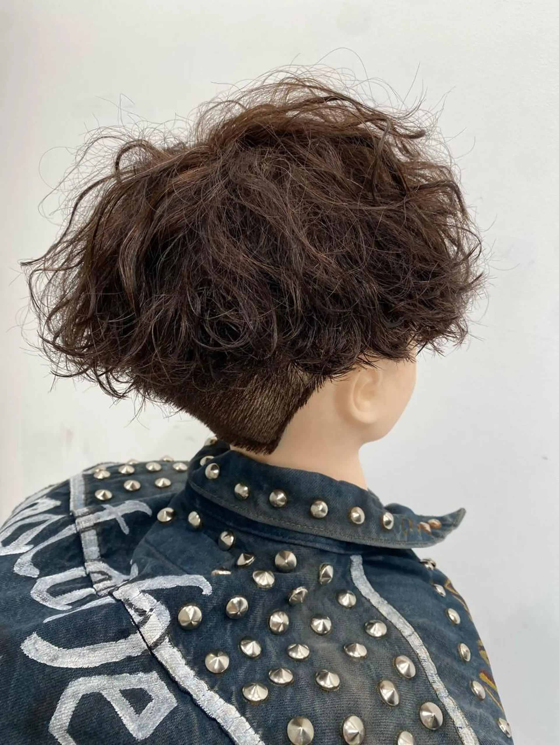 ショート メンズ マッシュ メンズパーマ 刈り上げ 波巻きパーマ カット パーマ ［似合わせヘア］ ✂︎OGURO✂︎のヘアスタイル