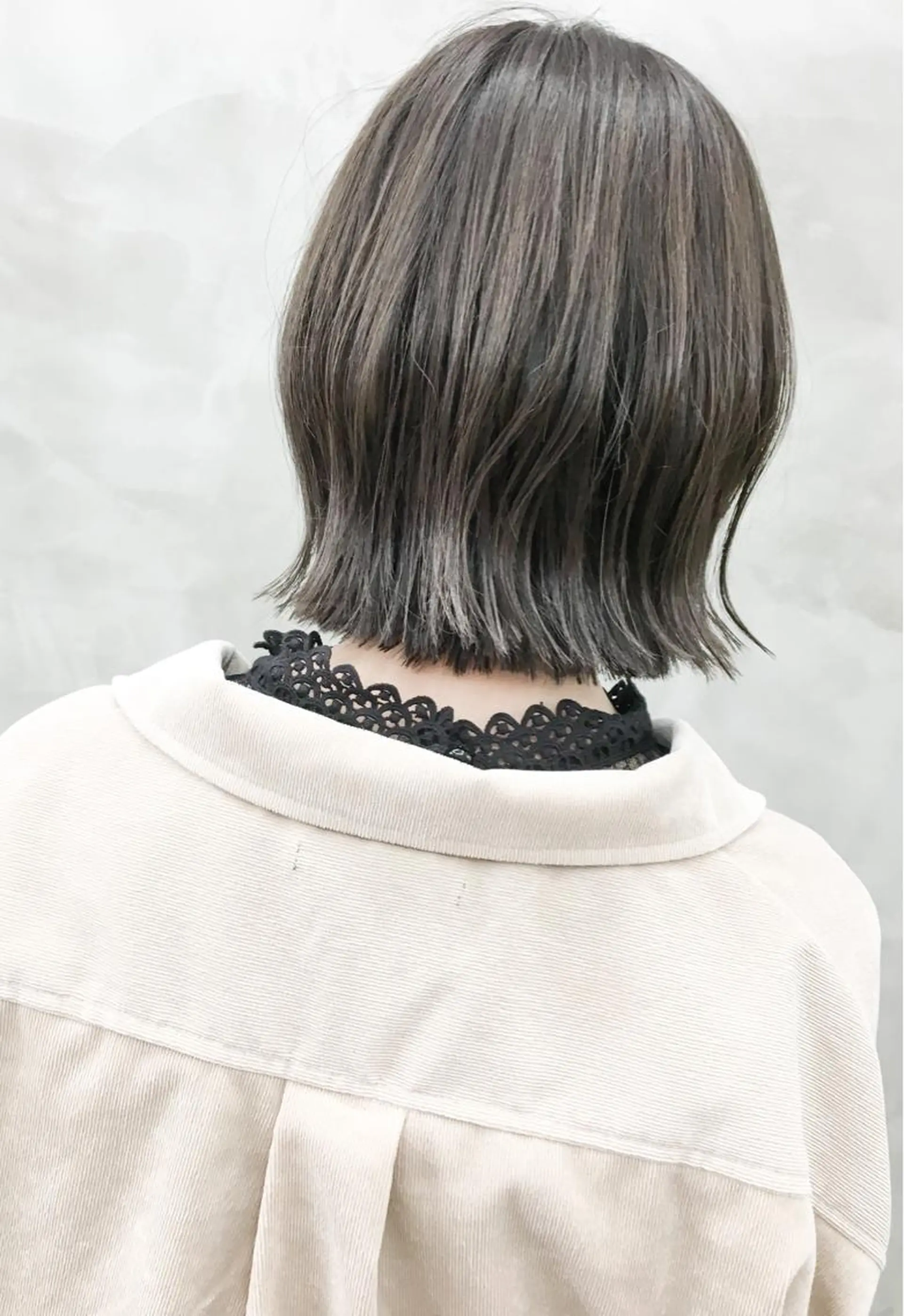 カラー 切りっぱなしボブ 透明感カラー イルミナカラー ボブ SEED&beauty byFLAT所属・ヘッドスパ (女性限定)🍋モエのヘアスタイル