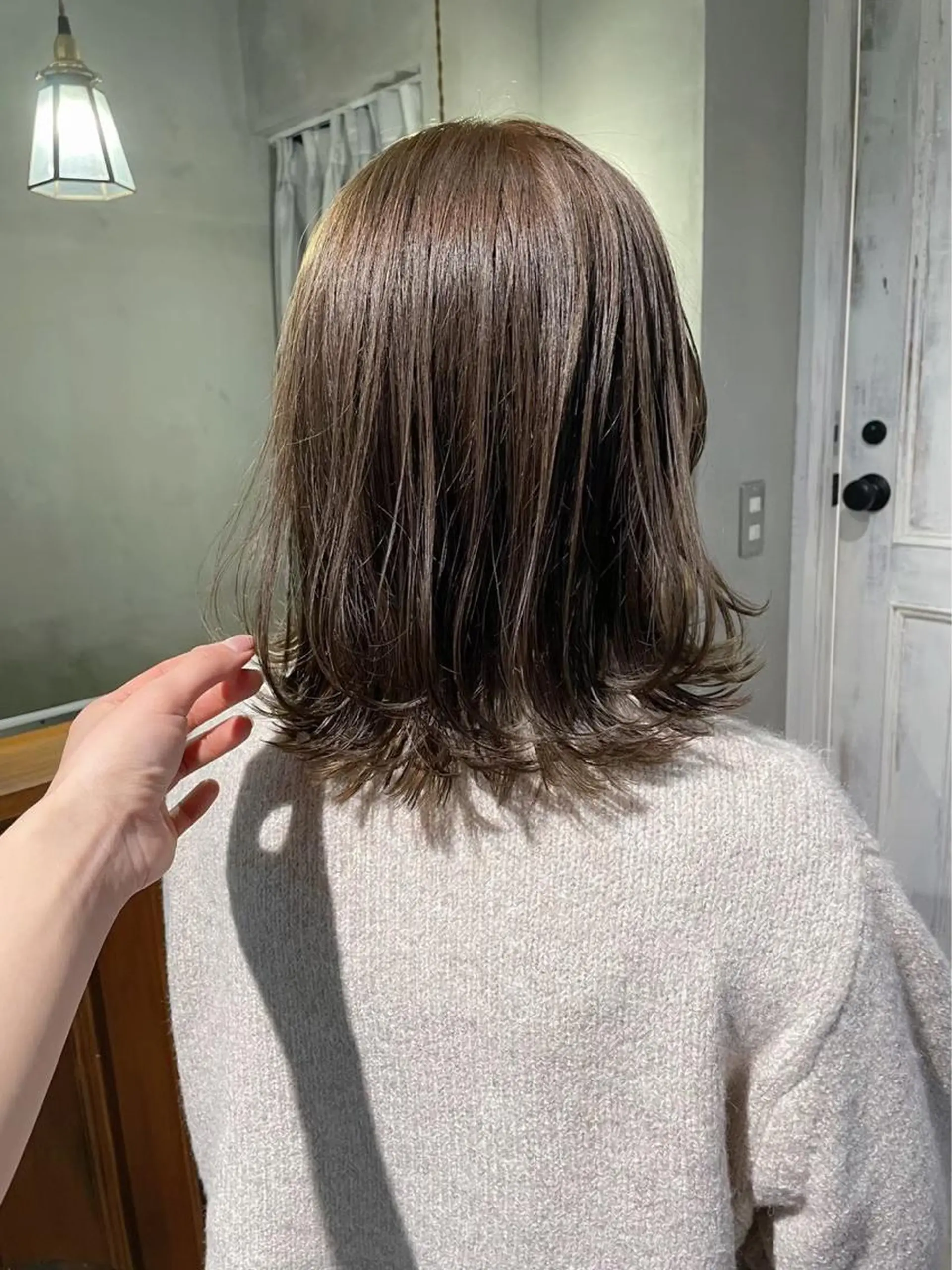 ミディアム カラー HOEK  HOEK 立川所属・中村 彩乃のヘアスタイル