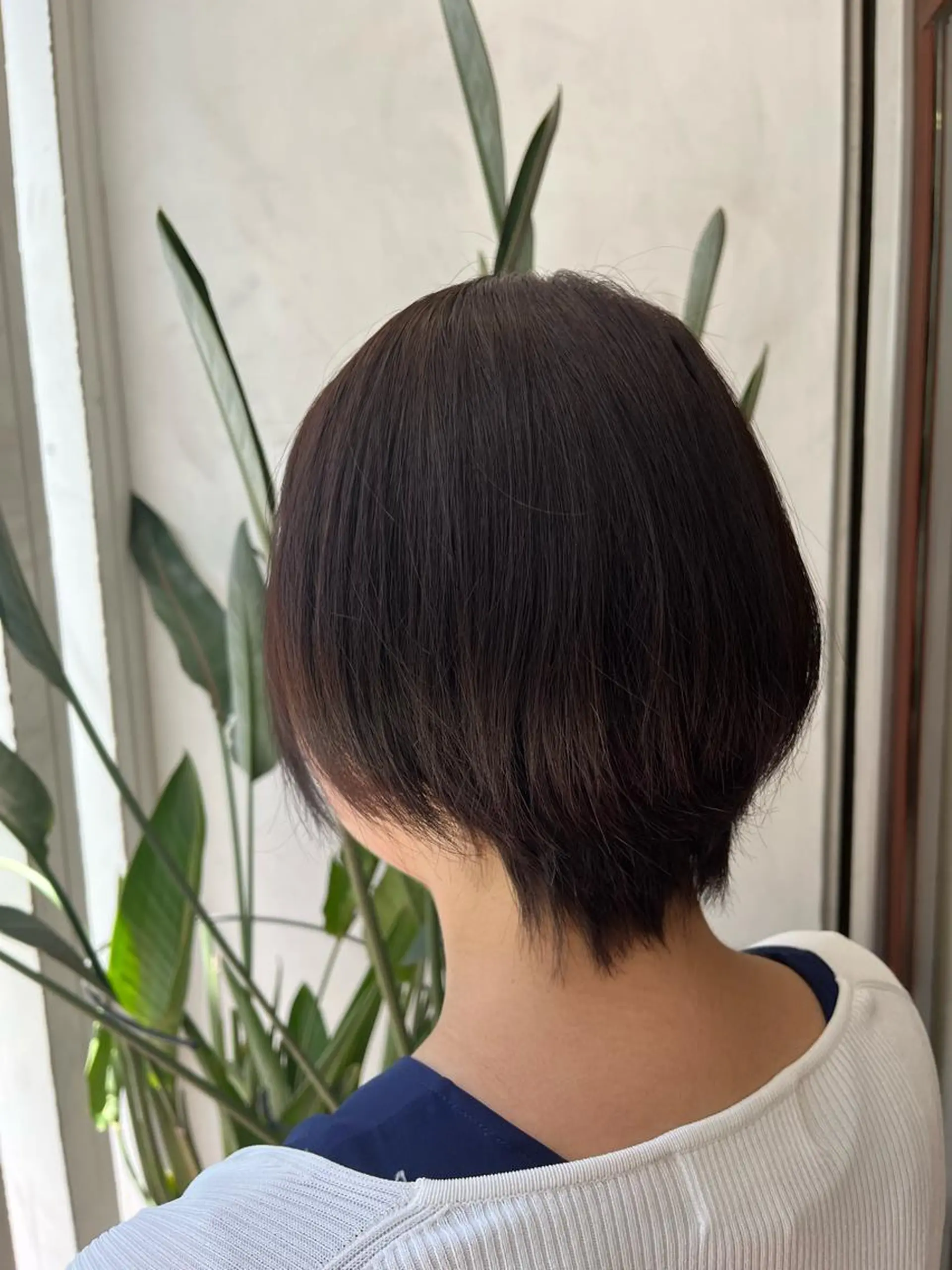 ショート カラー インナーカラー🩵 角田紗雪のヘアスタイル