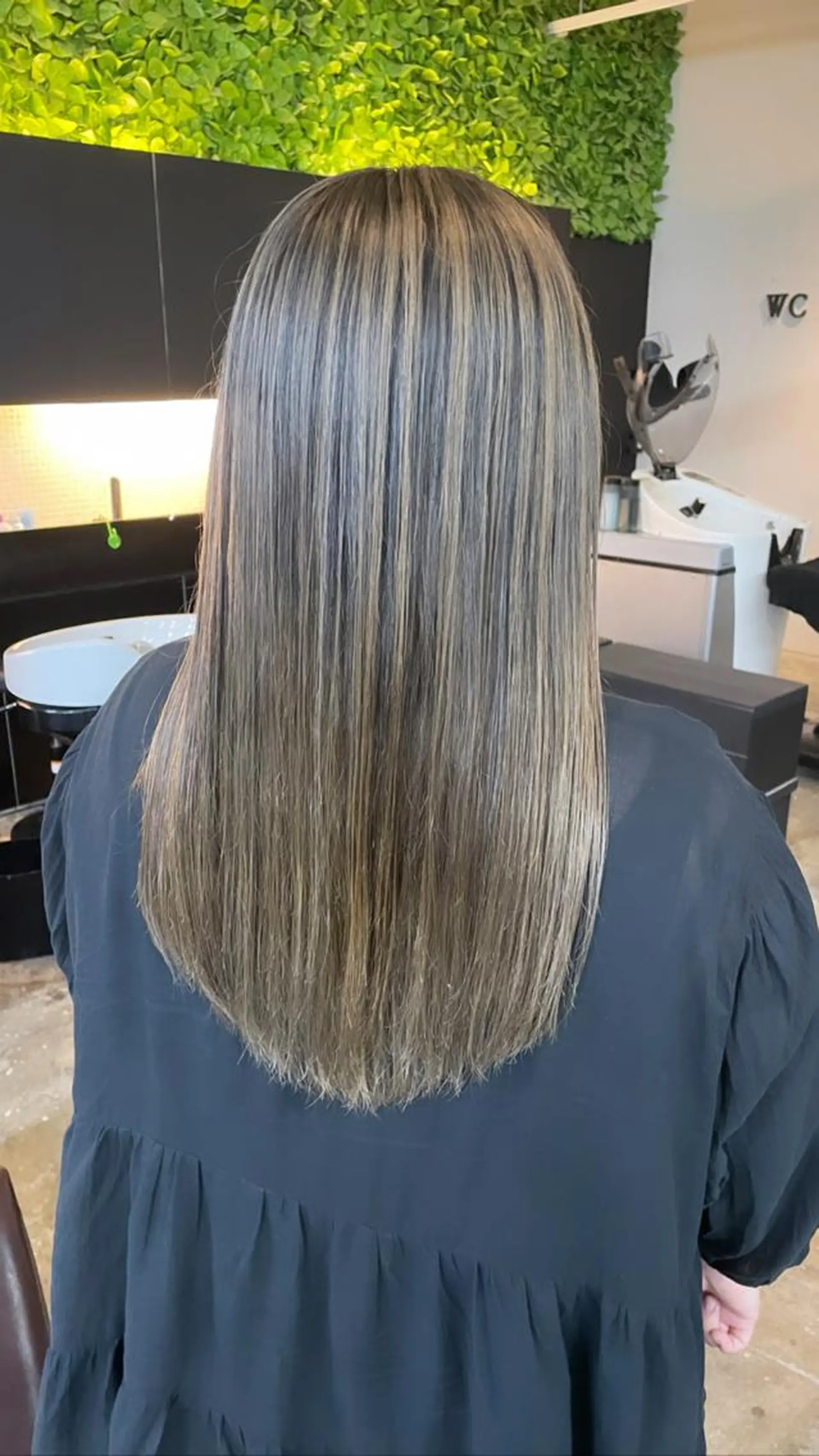 ロング カラー ヘアカラー 竹田 千紘のヘアスタイル