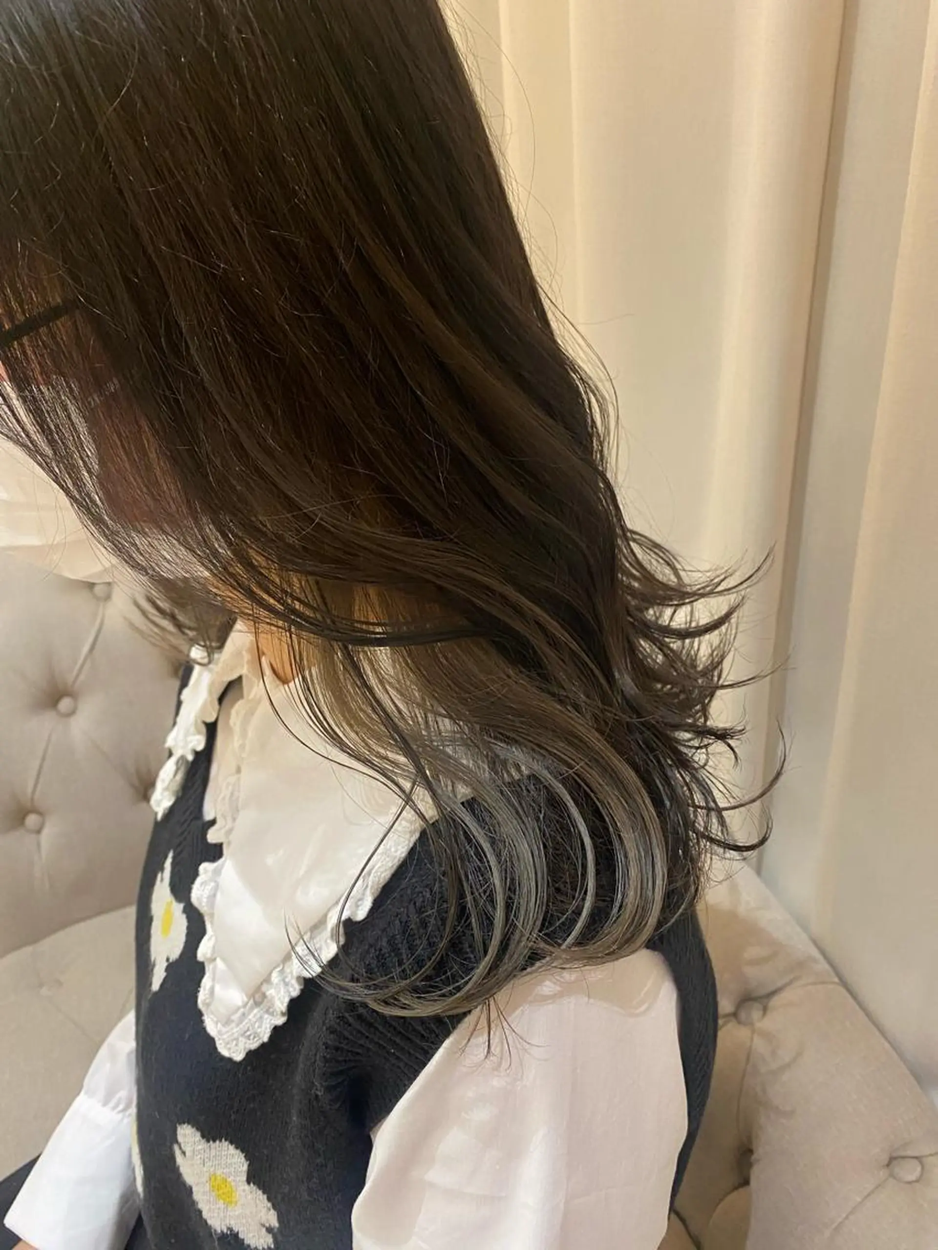 ミディアム カット ヘアカラー 原 朱莉のヘアスタイル