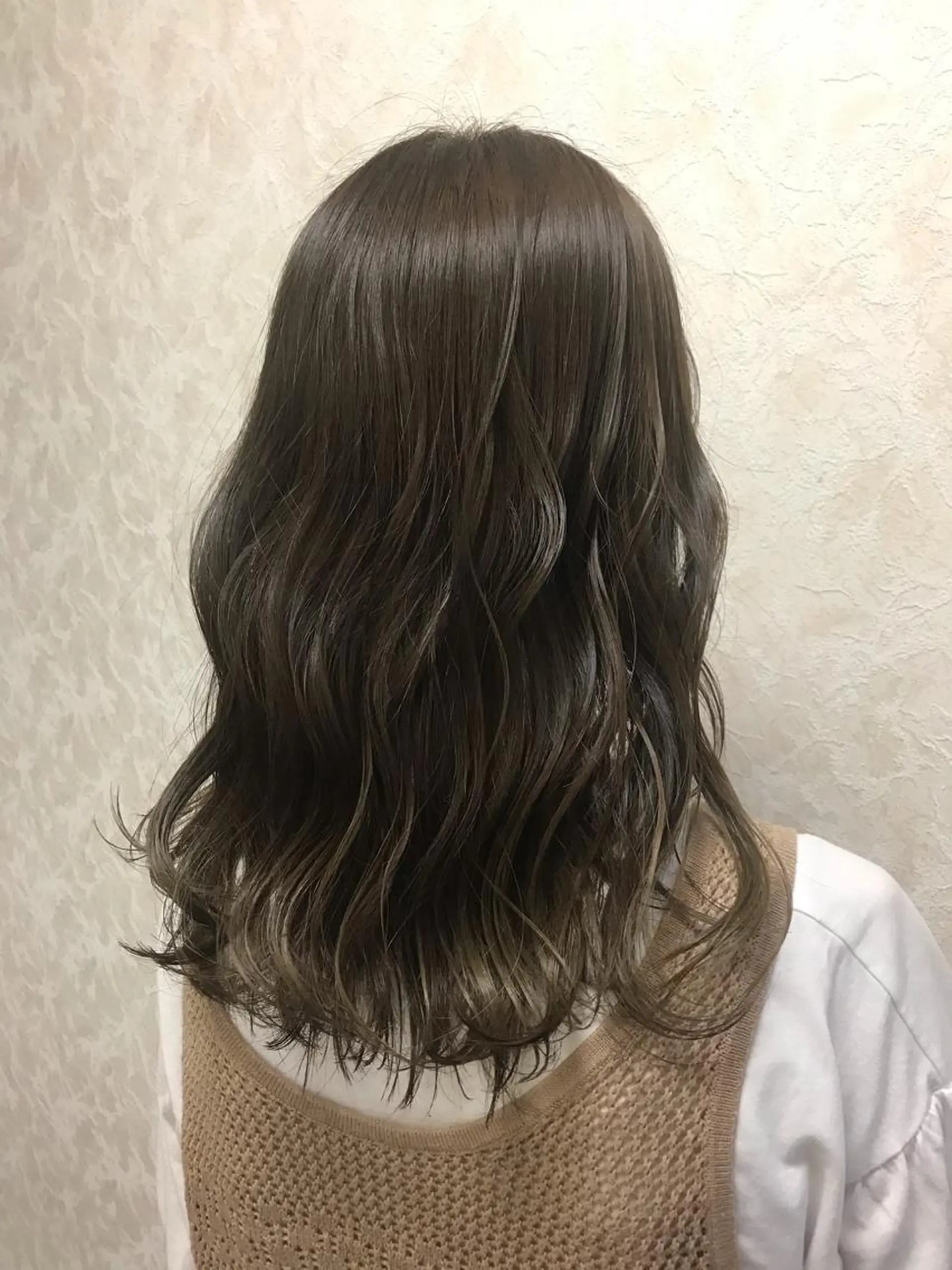 ミディアム カラー ブリーチ ブラウンカラー 透明感カラー ブリーチなしカラー カット ヘアカラー トリートメント ブリーチ/髪質改善/ レイヤー/YUTO‎のヘアスタイル