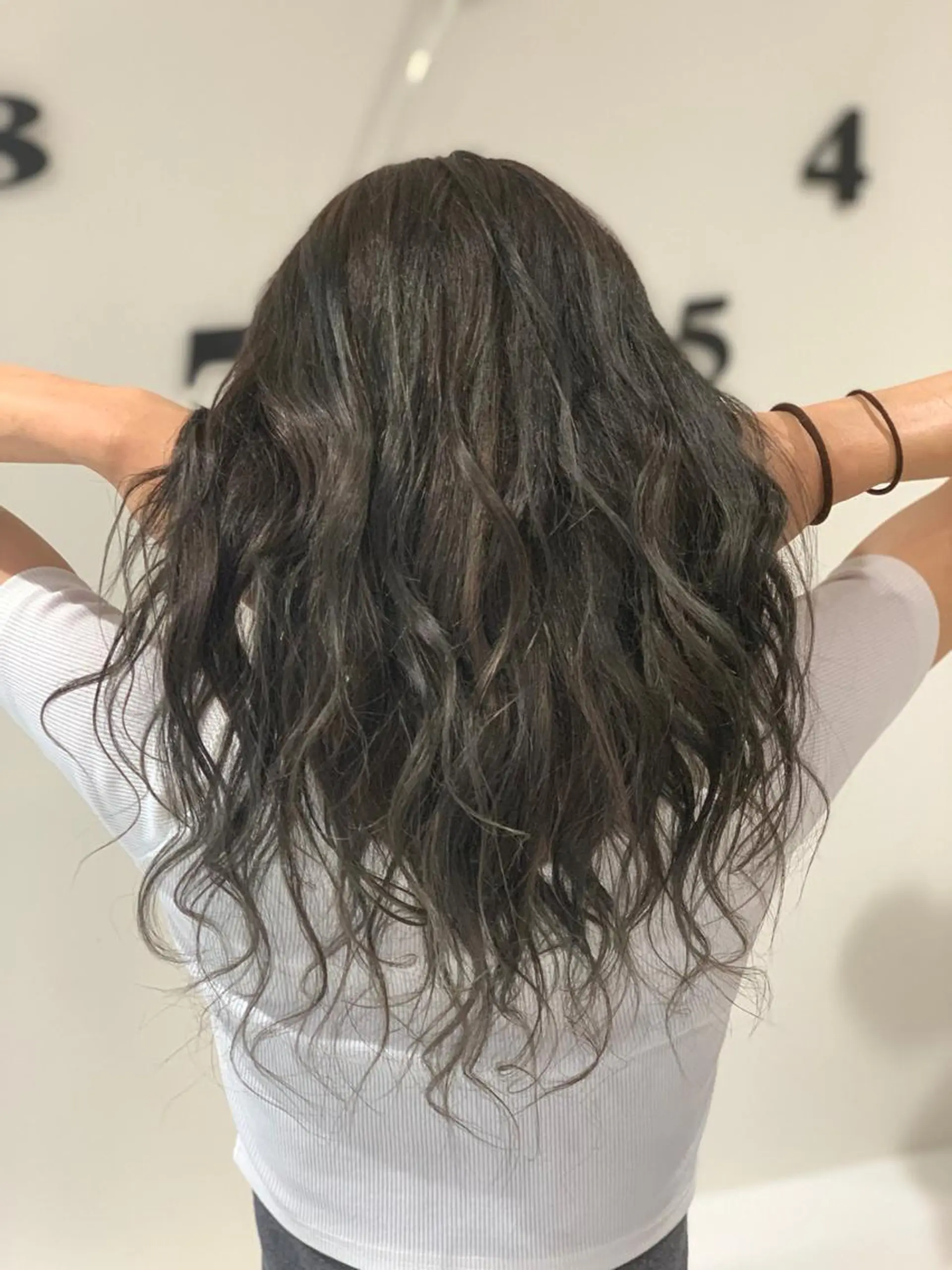 ロング カラー ヘアカラー 松吉 純平のヘアスタイル