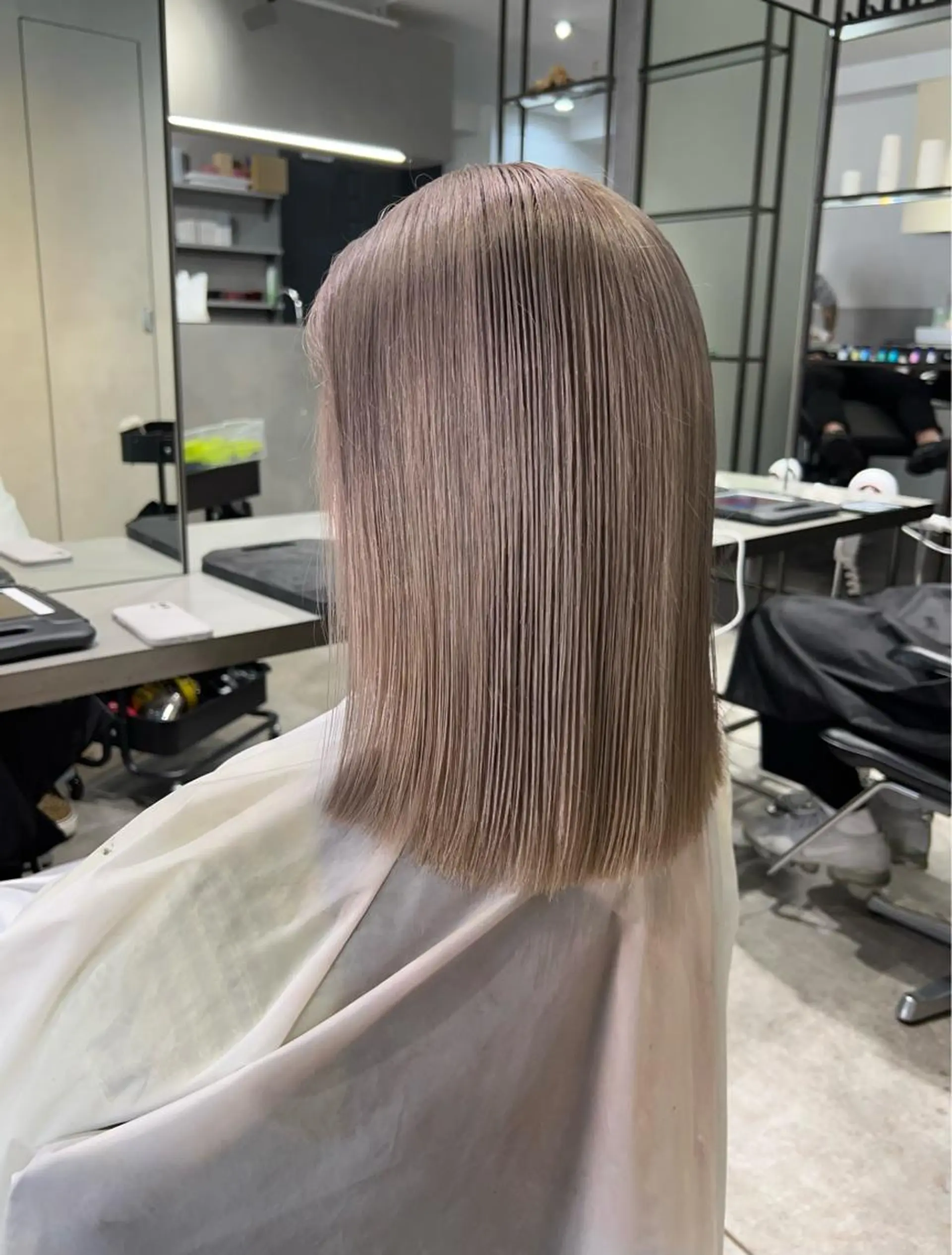 ミディアム ヘアカラー Miku 🇺🇸のヘアスタイル