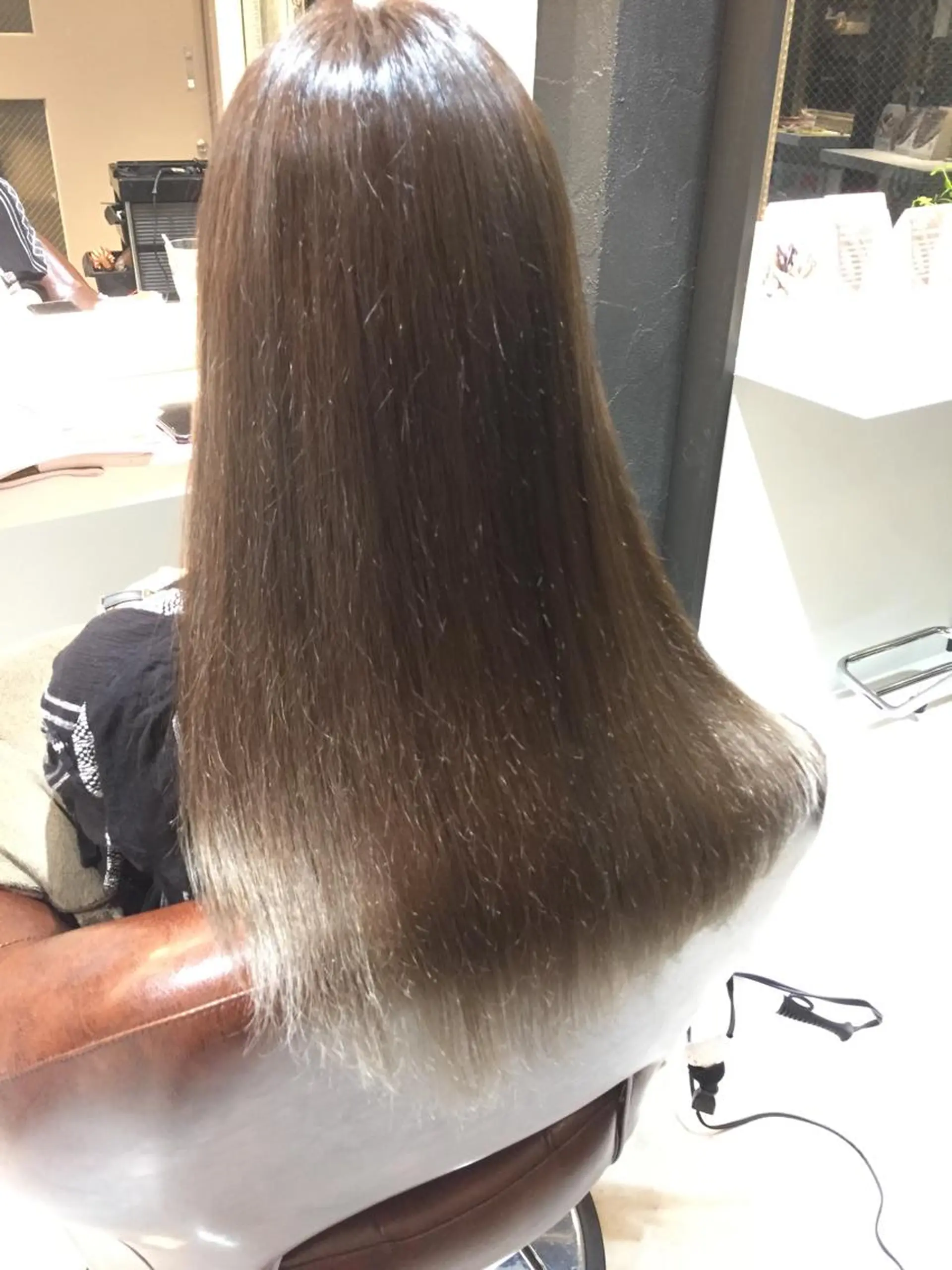 ロング カラー グラデーションカラー シルバー wavi hair所属・後藤 ユウキ/髪質改善🫧のヘアスタイル