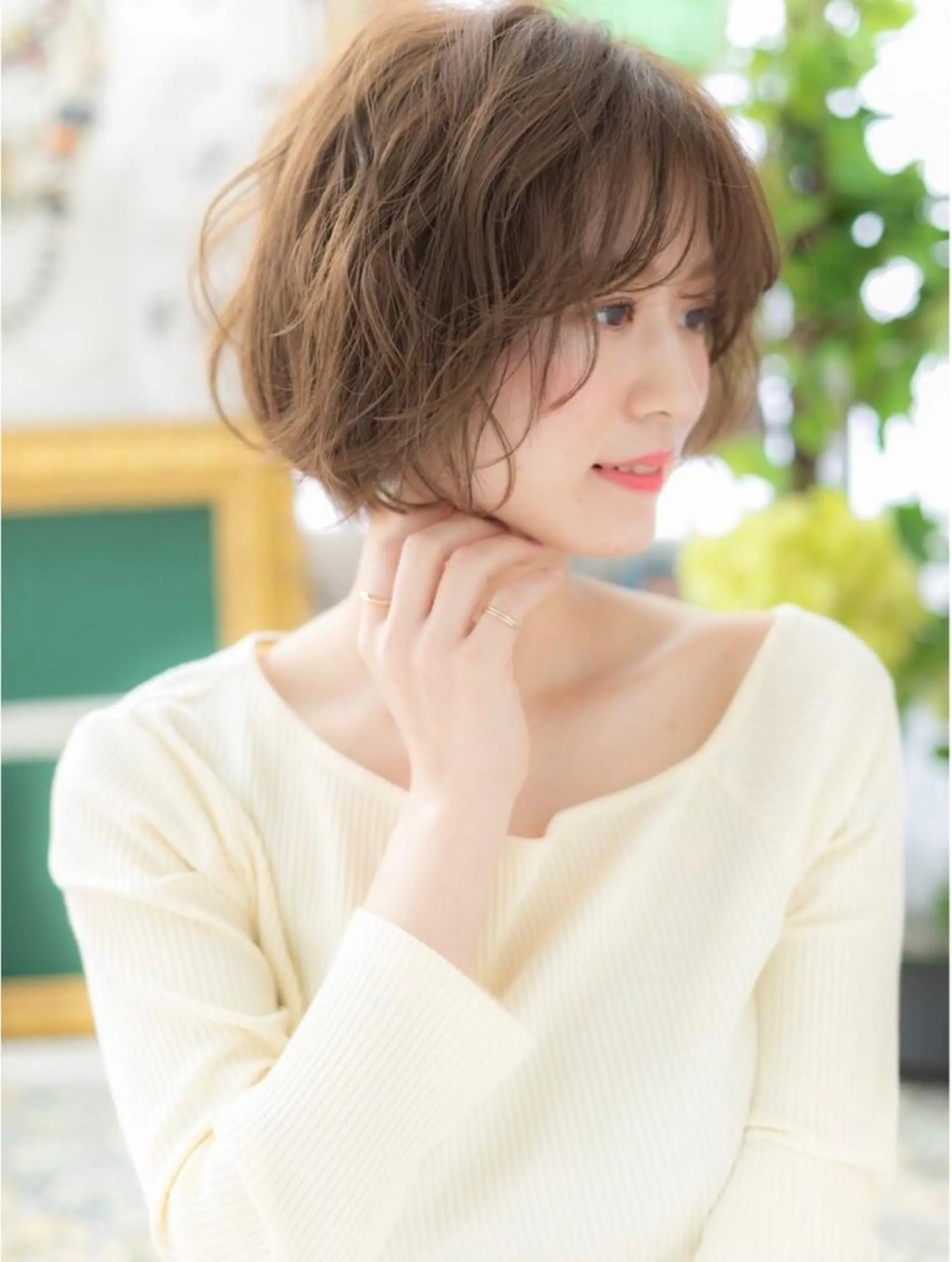 ミディアム カラー パーマ 小顔カット得意🌟 岩渕麻由のヘアスタイル