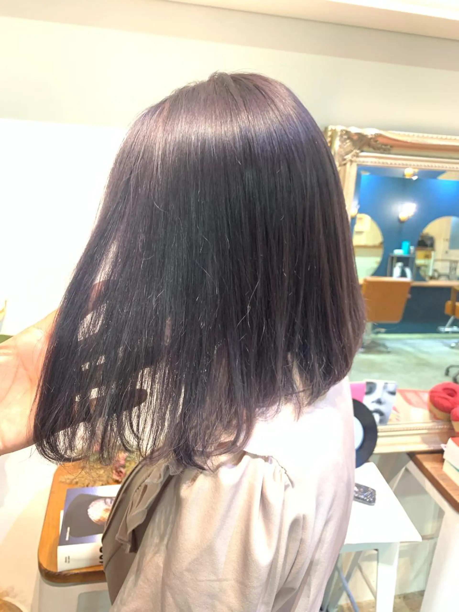 ミディアム パープルカラー ヘアカラー トリートメント ヘッドスパ ヘアセット 山口 竣也のヘアスタイル