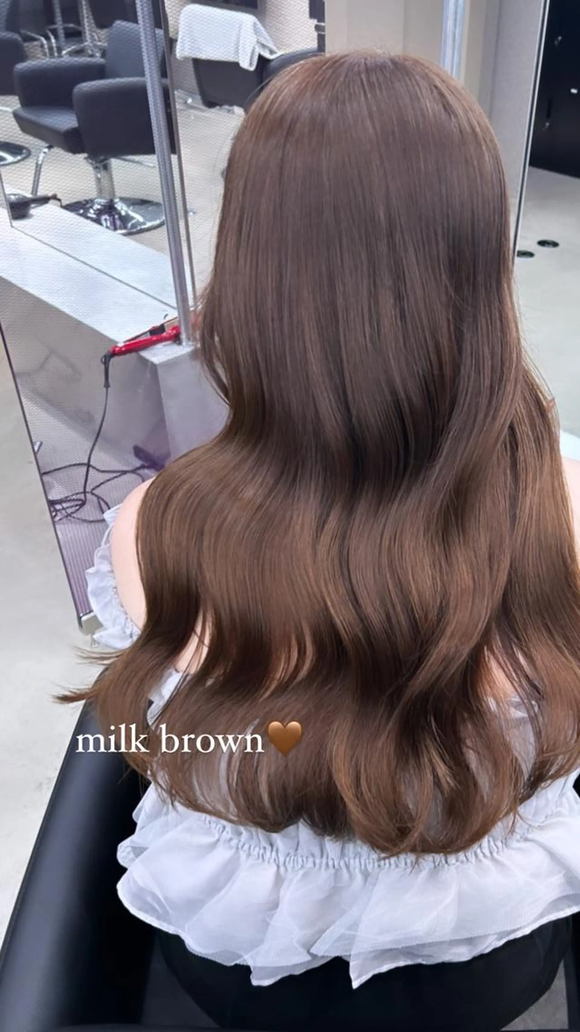 ロング カラー 韓国風ヘア ヘアカラー トリートメント ヘアセット 名古屋栄♡PELE 上品な透明感ベージュのヘアスタイル