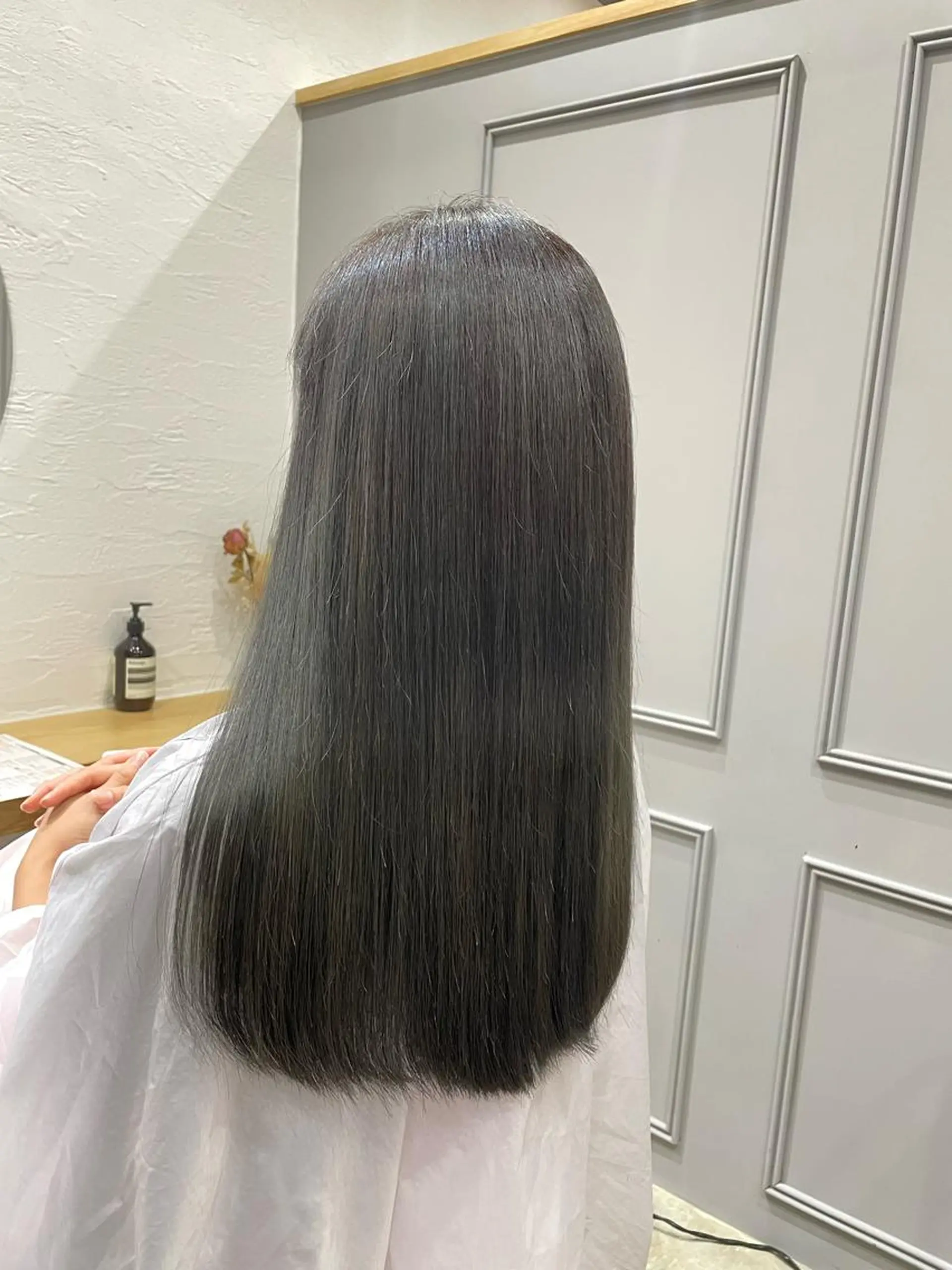 ロング カラー ヘアカラー トリートメント miloc那覇 MIKUのヘアスタイル