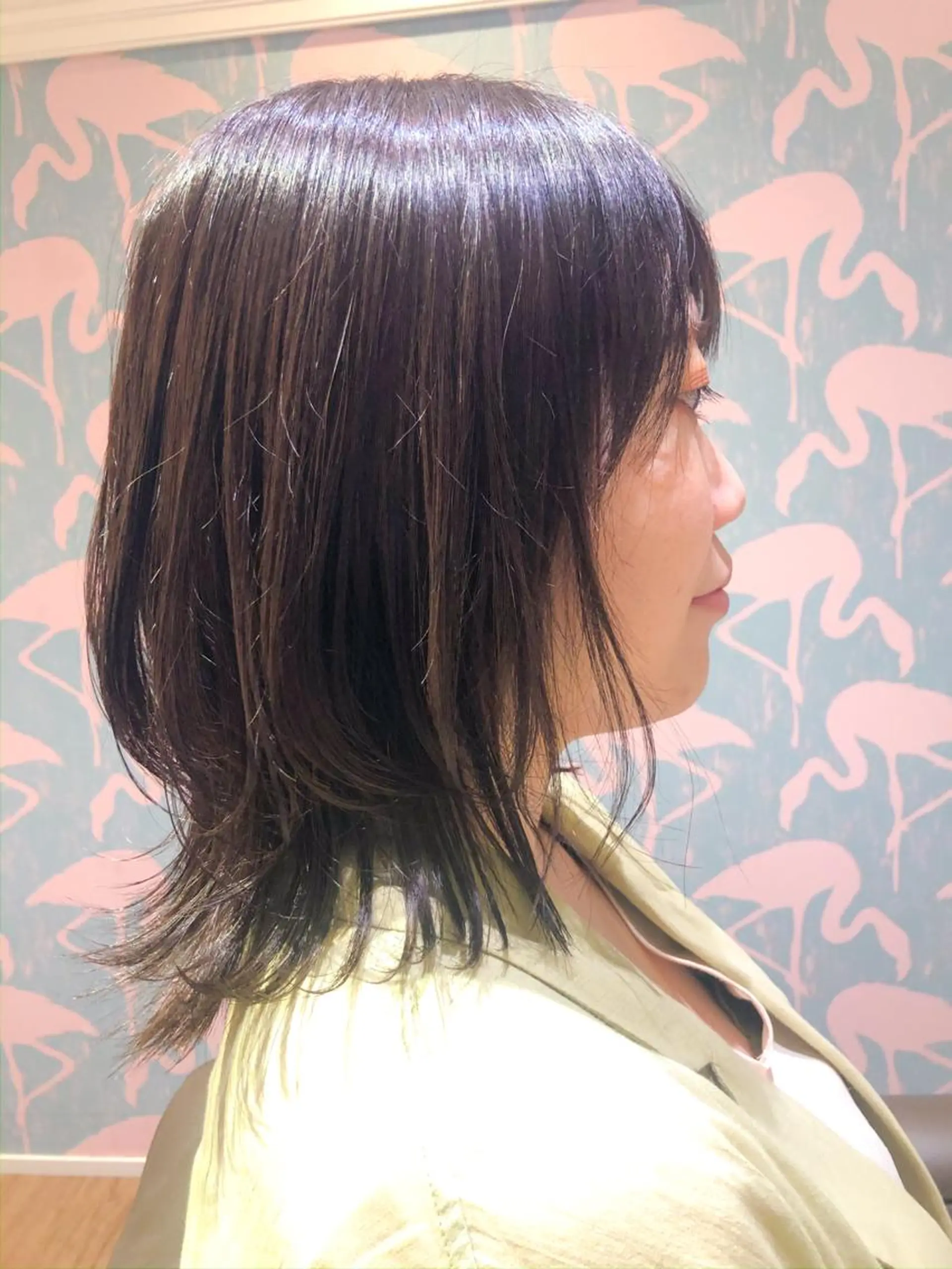 セミロング アッシュ コトネ🫧 韓国風レイヤーカットのヘアスタイル