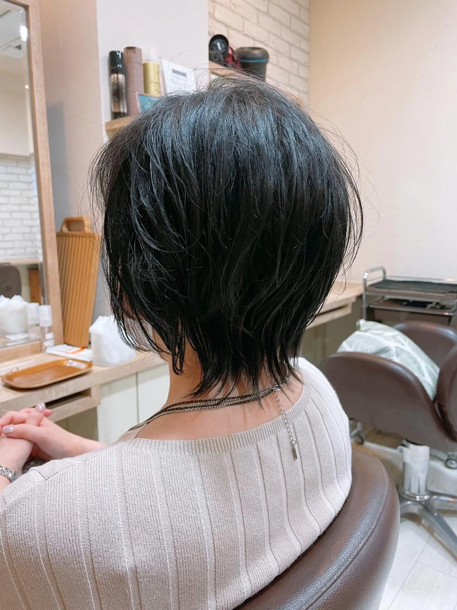 ショート くびれヘア ウルフカット カット トリートメント ヘッドスパ 清水 有実子のヘアスタイル