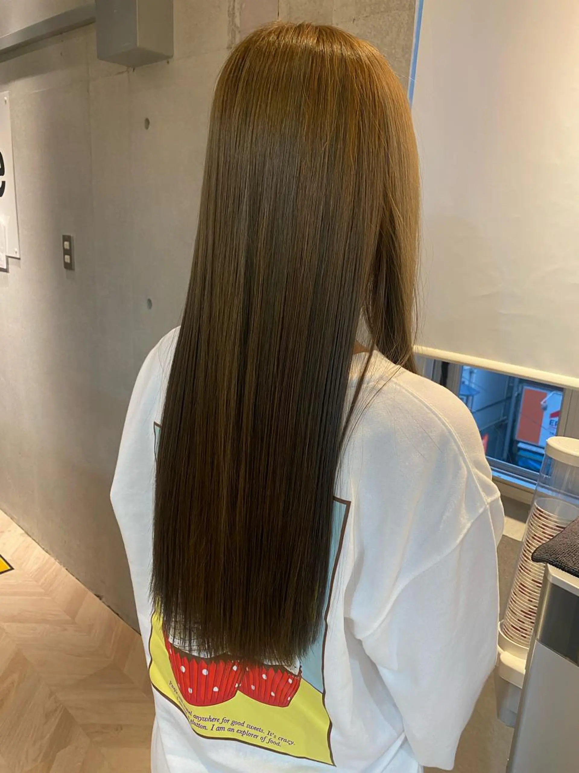 ロング トリートメント カット トリートメント 西山 恵太郎のヘアスタイル