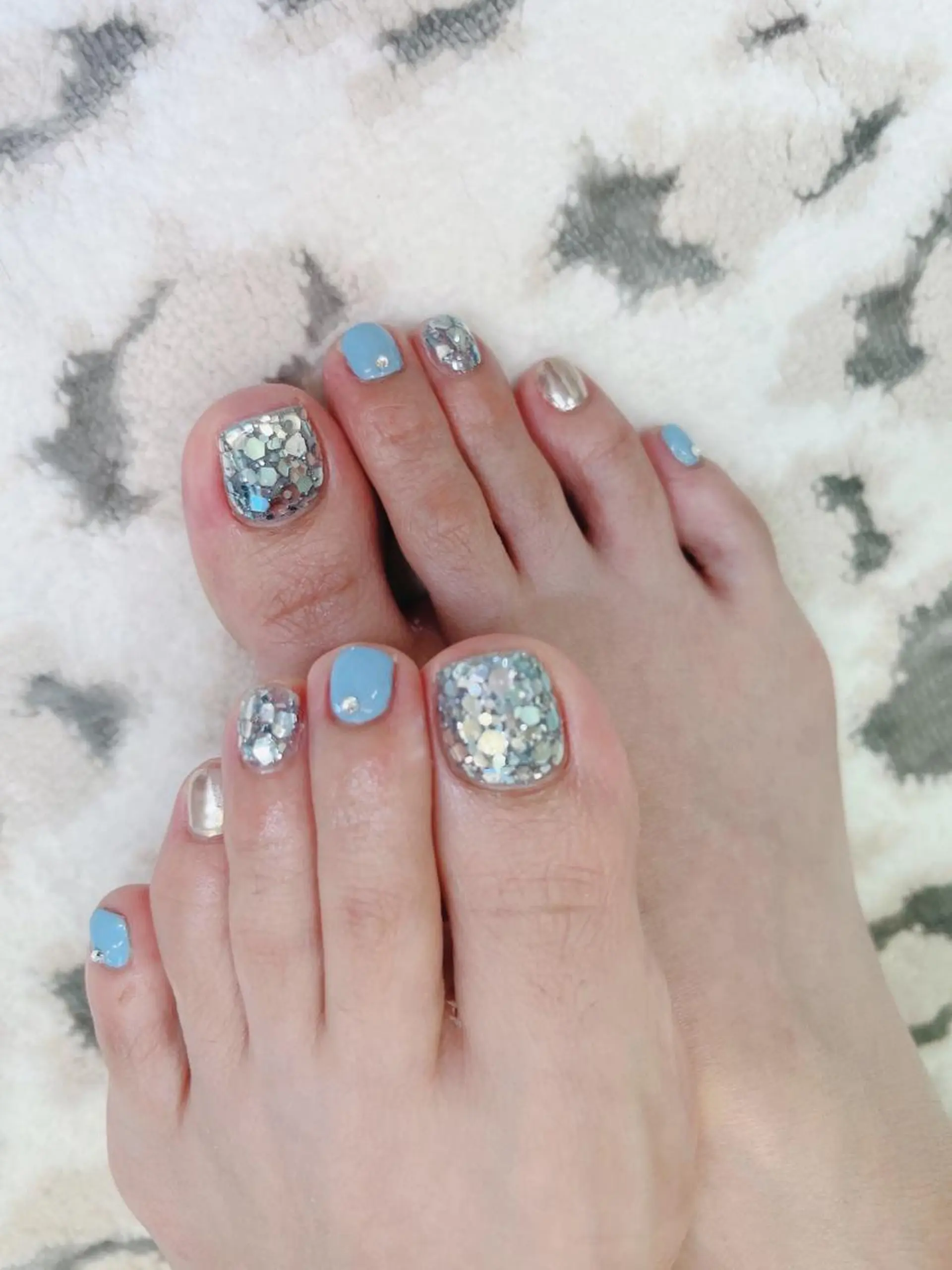 ネイル Flowerネイルサロン所属・. yukiのネイルデザイン