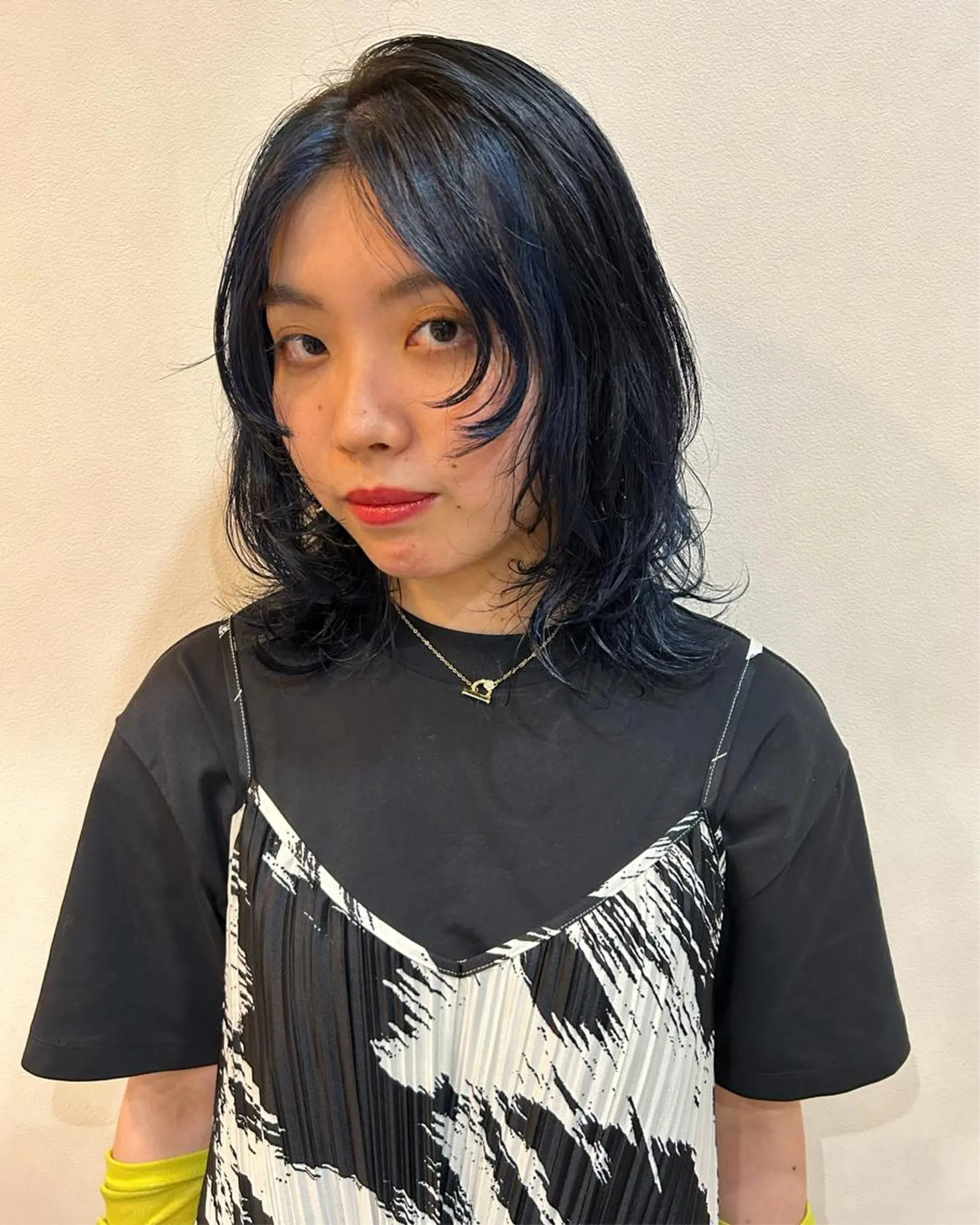 セミロング ウルフカット カット ヘアカラー トリートメント ボブ/透明感カラー 🧸YUI❤️のヘアスタイル