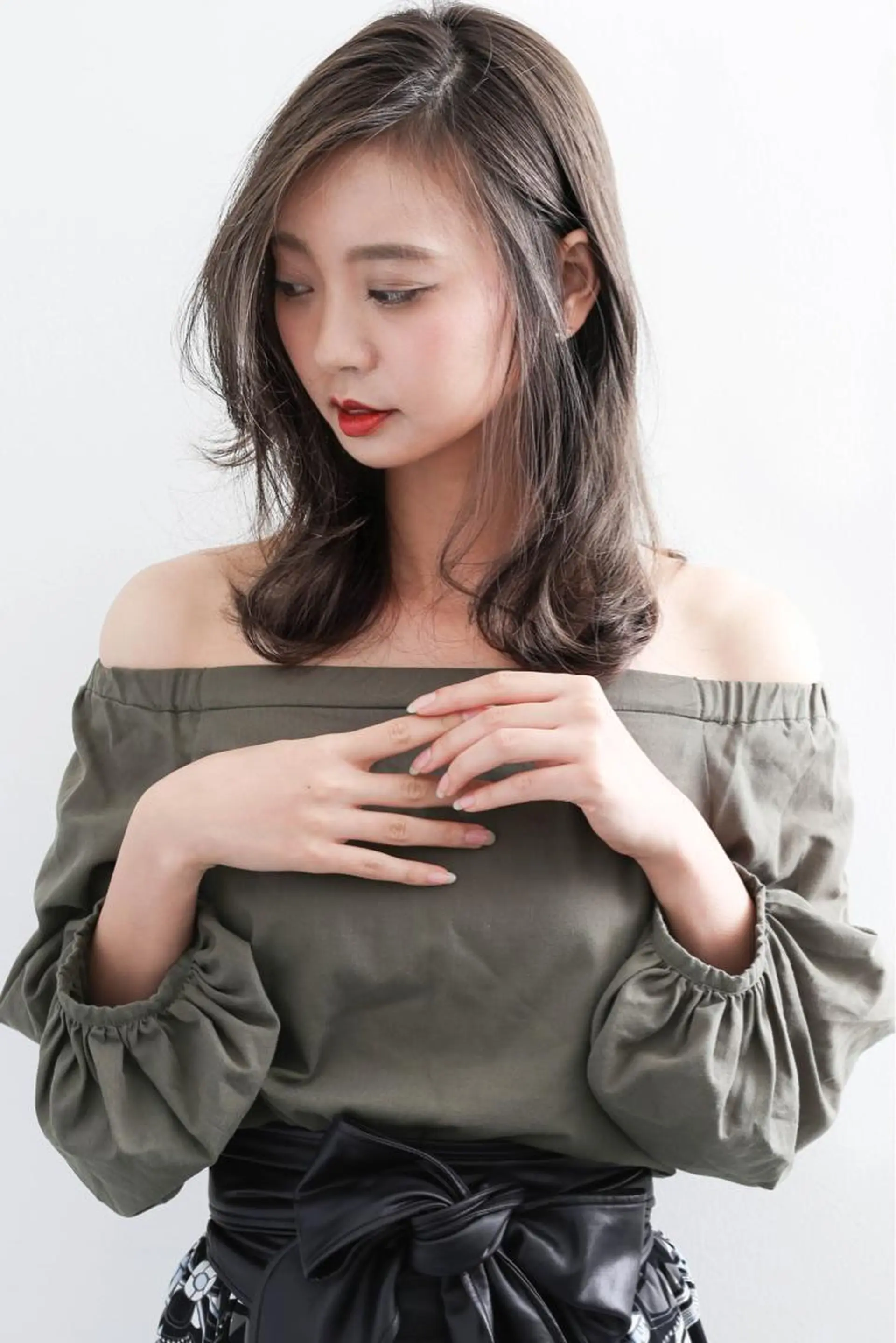 ミディアム カラー 松本 俊樹のヘアスタイル