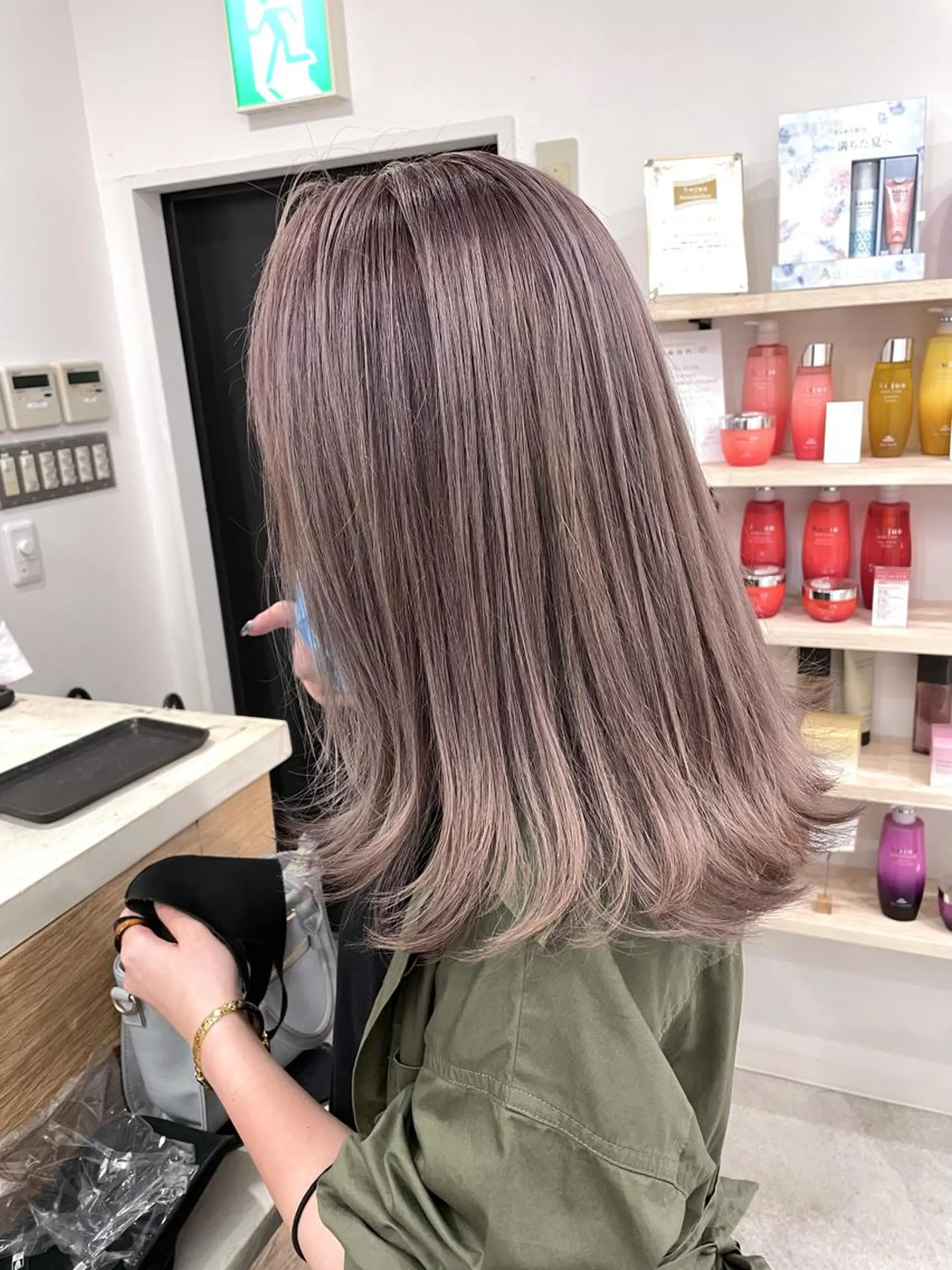 ミディアム gisele所属・小山 一之のヘアスタイル