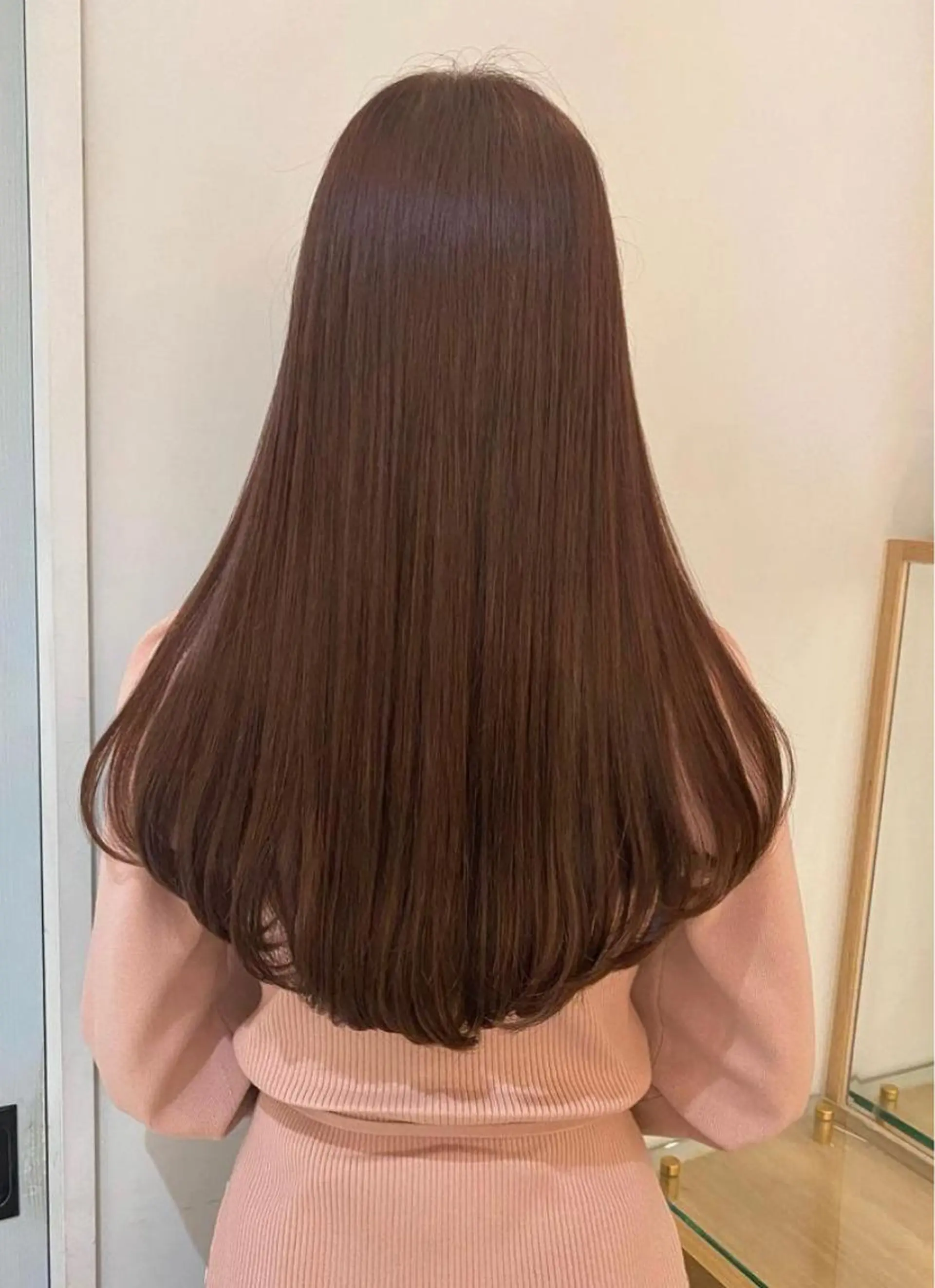 ロング カラー ブラウンカラー ピンクカラー ピンクブラウン 縮毛矯正 【韓国艶カラー🎀】 添田 菜摘のヘアスタイル