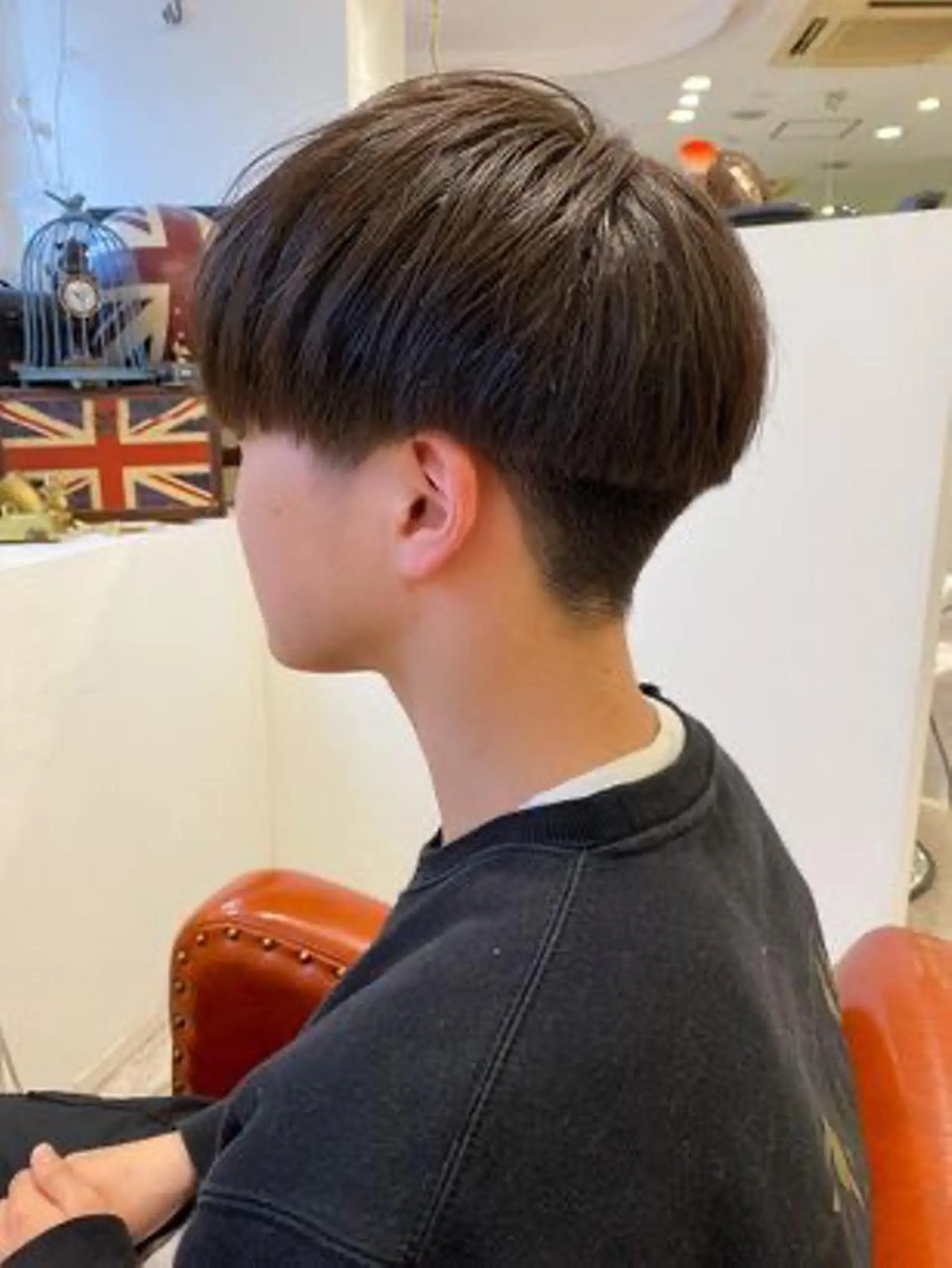 メンズ マッシュ RIN／韓国ヘア レイヤーカットのヘアスタイル