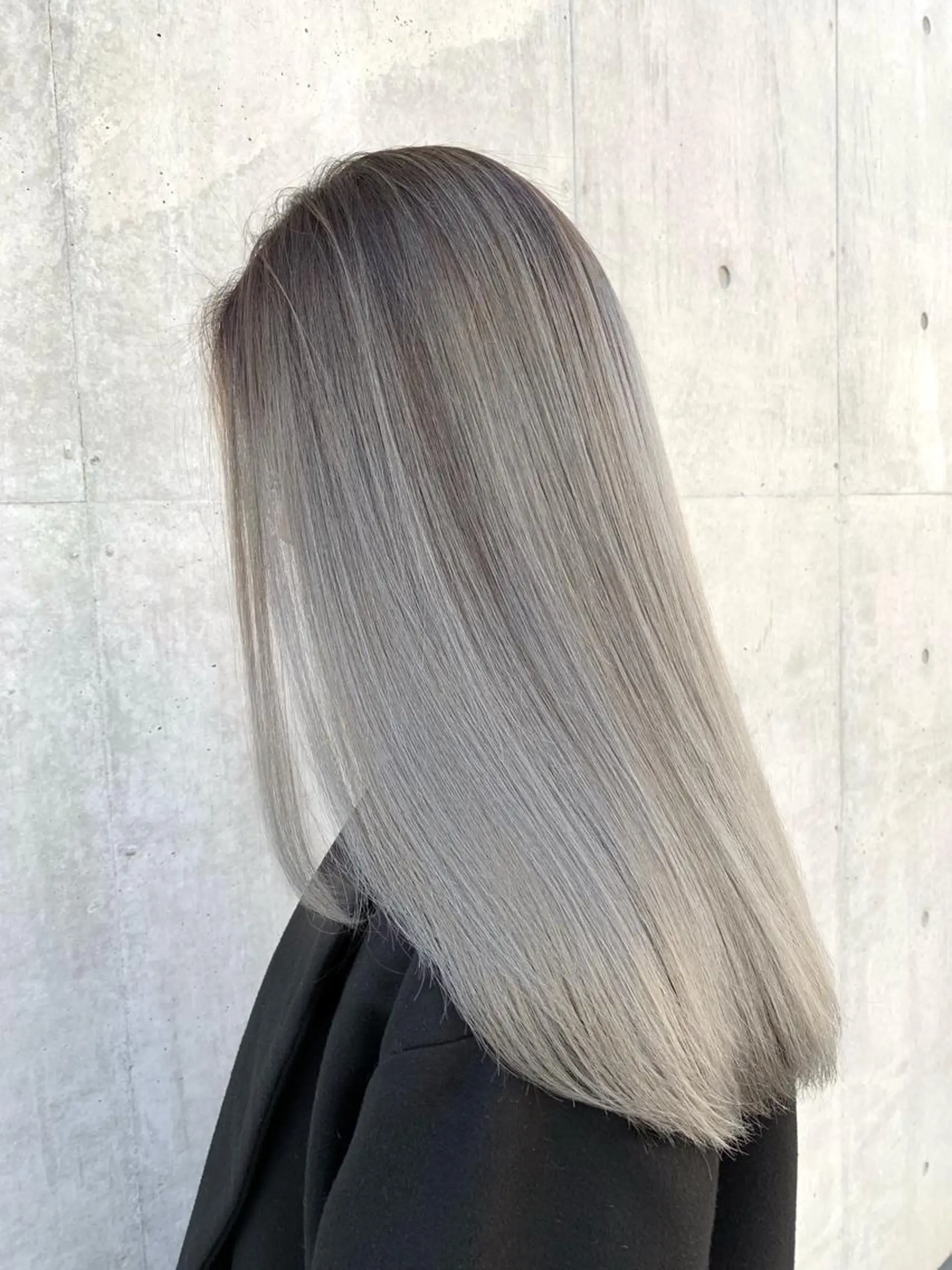 ロング カラー アッシュ ヘアカラー トリートメント ヘッドスパ 🌿海外Style・ KOHEIのヘアスタイル