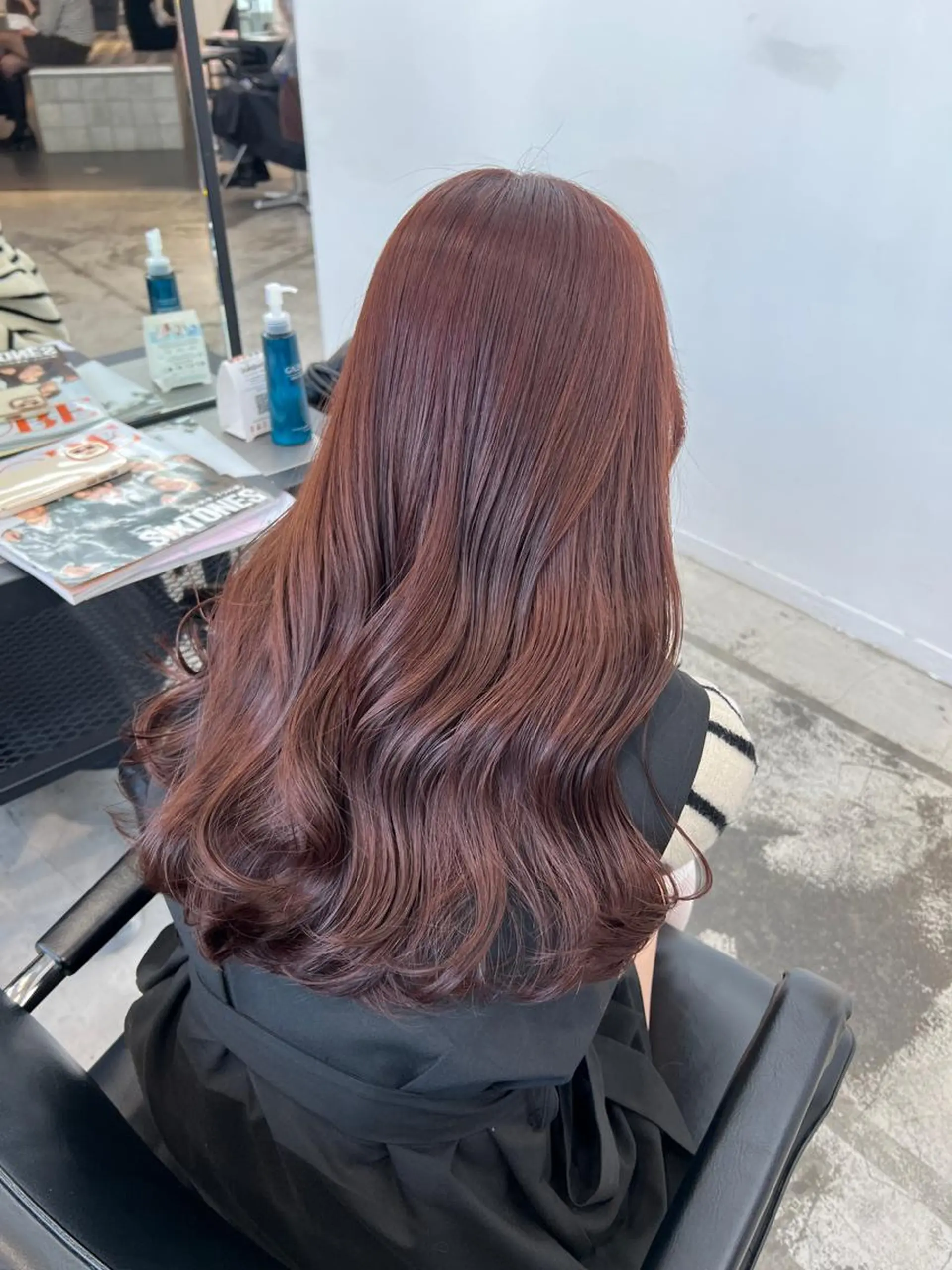 ミディアム カラー ヘアアレンジ ブラウンカラー ピンクカラー ピンクブラウン カット ヘアカラー トリートメント ヘアセット レイヤーカット指名 No.1💖マユカのヘアスタイル
