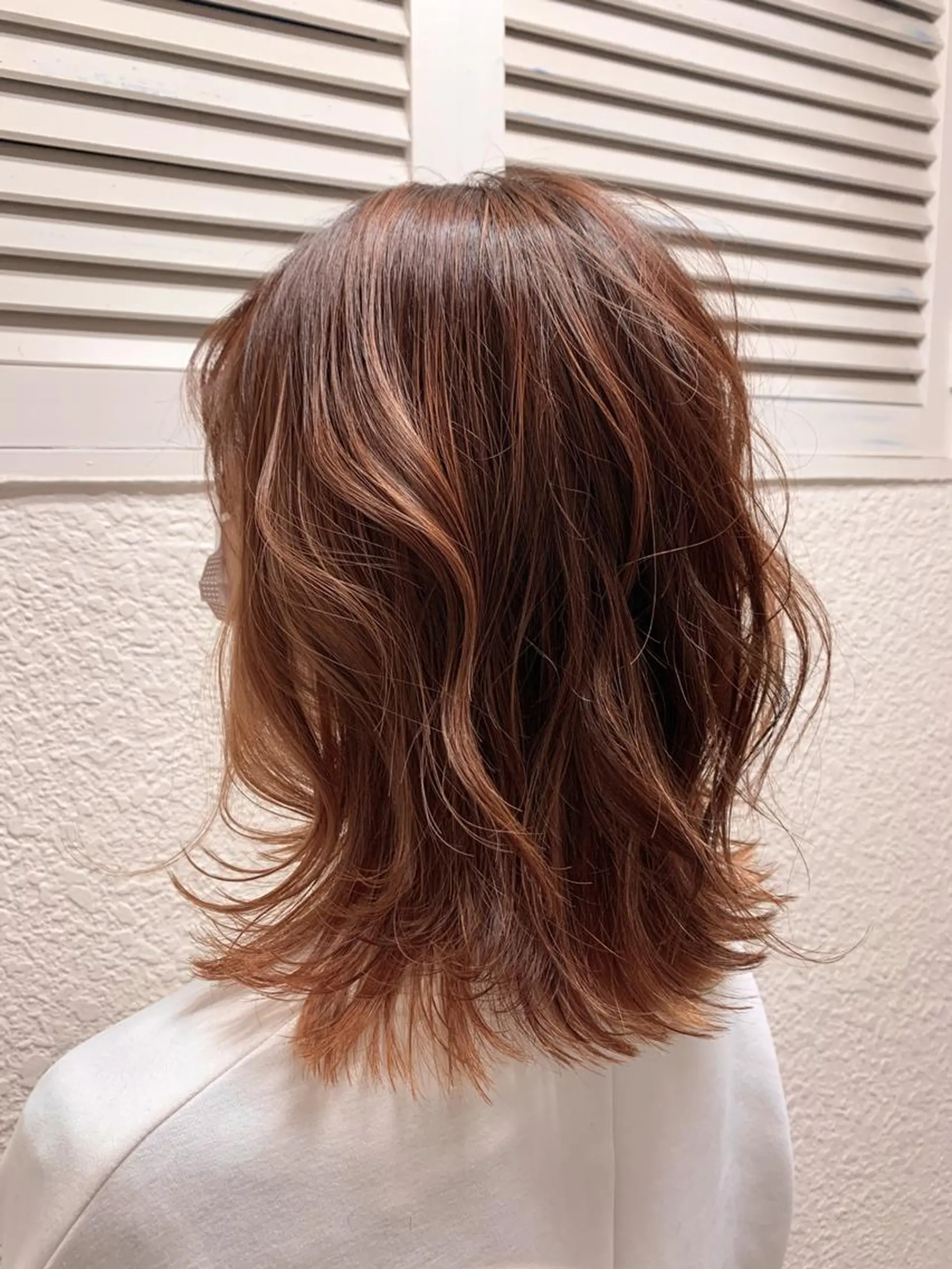 パーマ カラー セミロング カット ヘアカラー 嶋村夏実🌼レイヤー 🌸白髪ぼかしのヘアスタイル