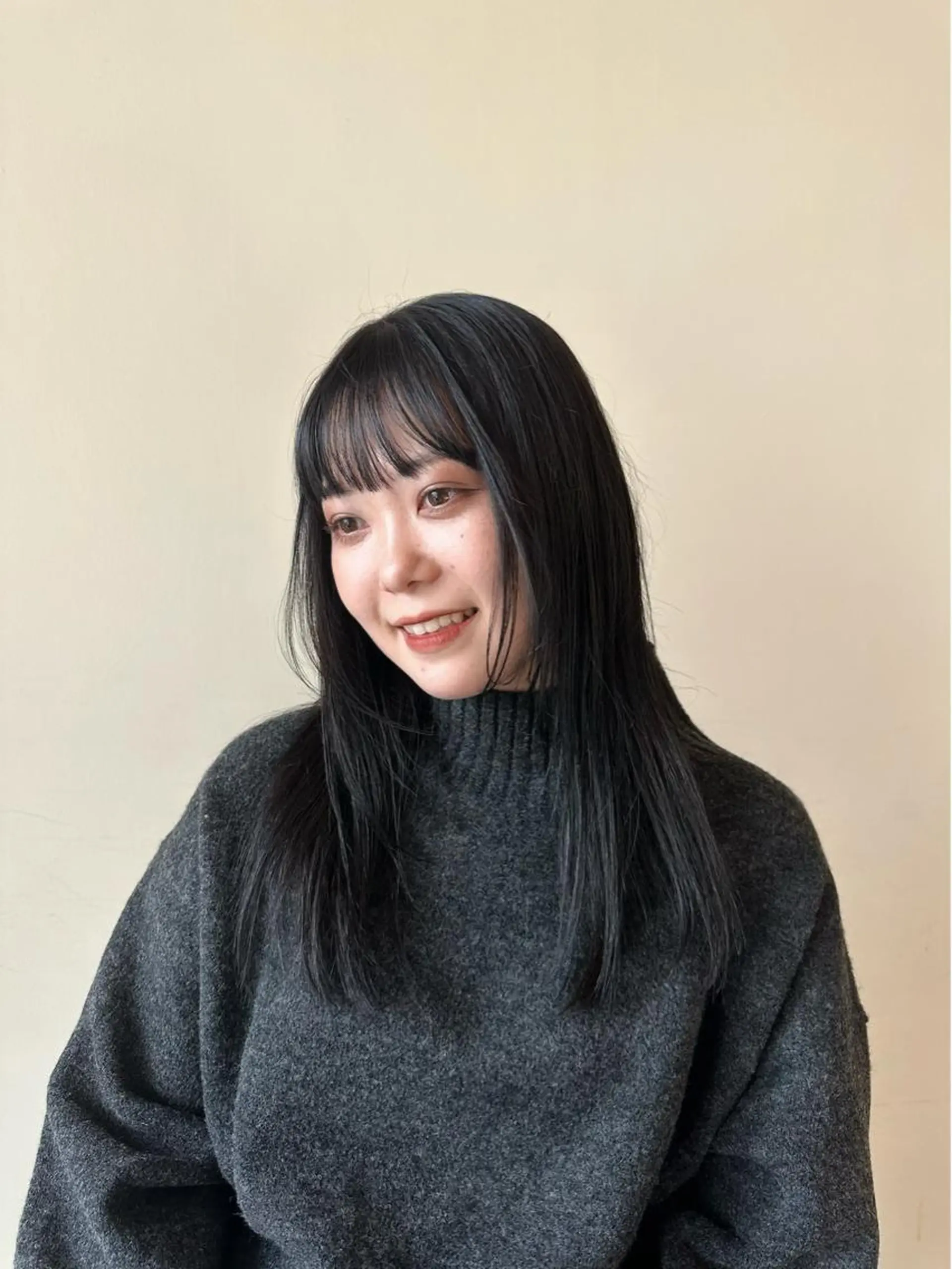 カラー 黒髪 ブルーカラー ブルーブラック 暖色カラー /ヘアアレンジ/花鈴のヘアスタイル