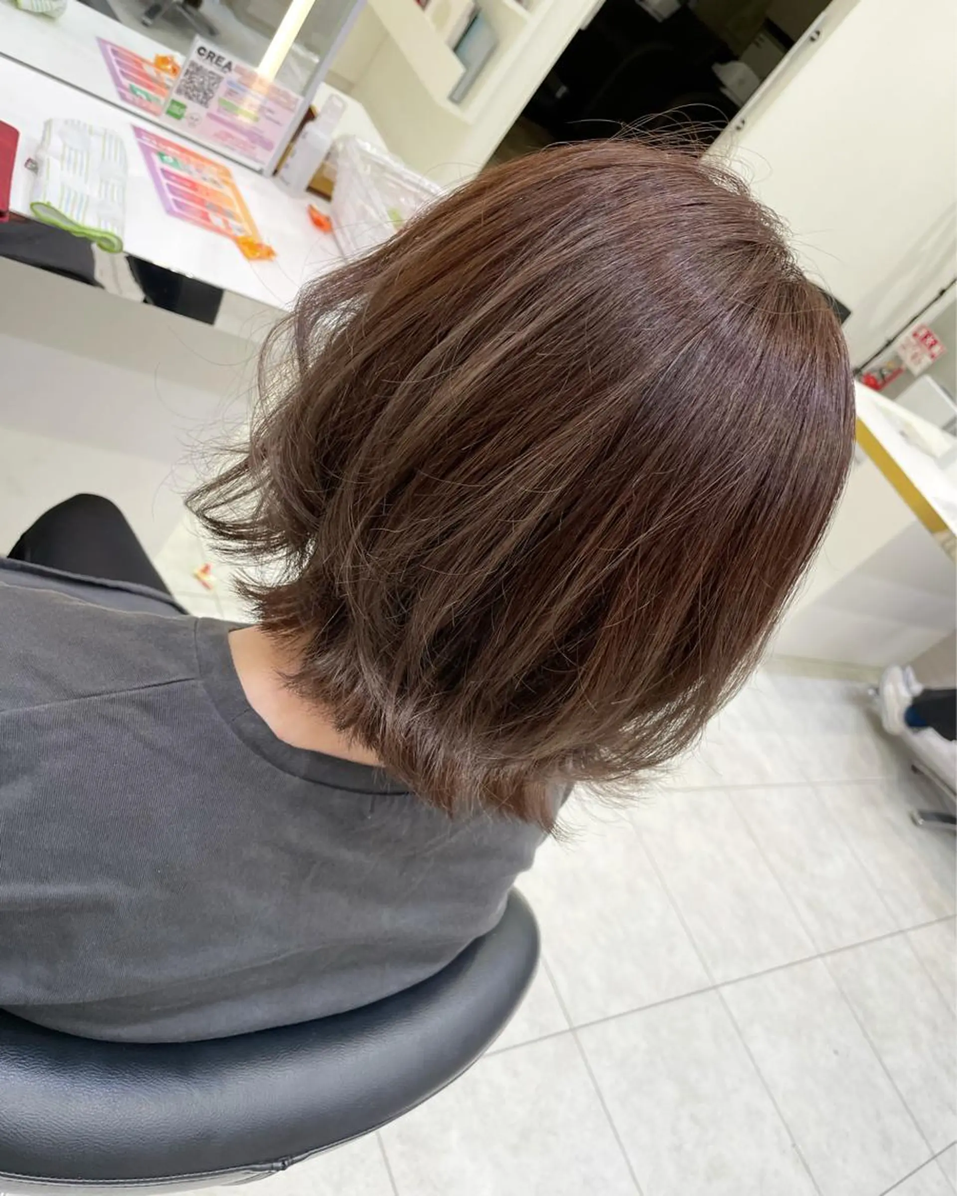 ミディアム カット ヘアカラー トリートメント 岸 保奈美のヘアスタイル