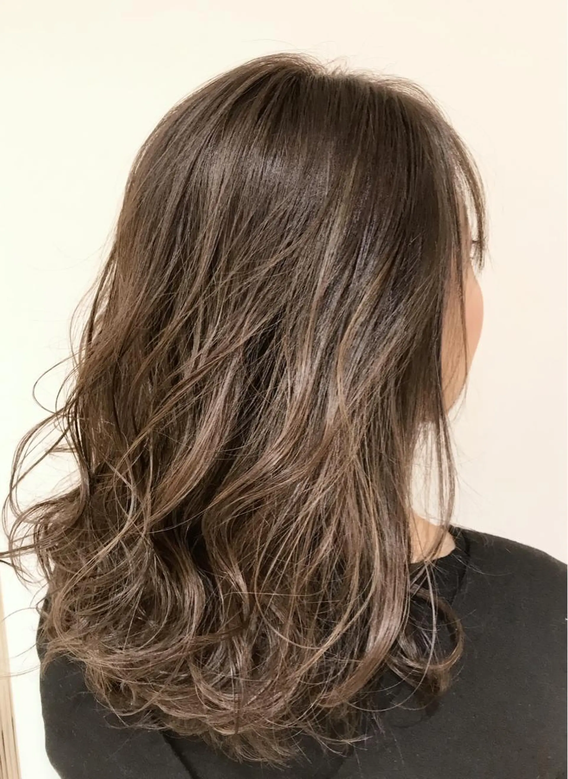 ミディアム カラー ハイライト/髪質改善 ✂️十河祐輝のヘアスタイル